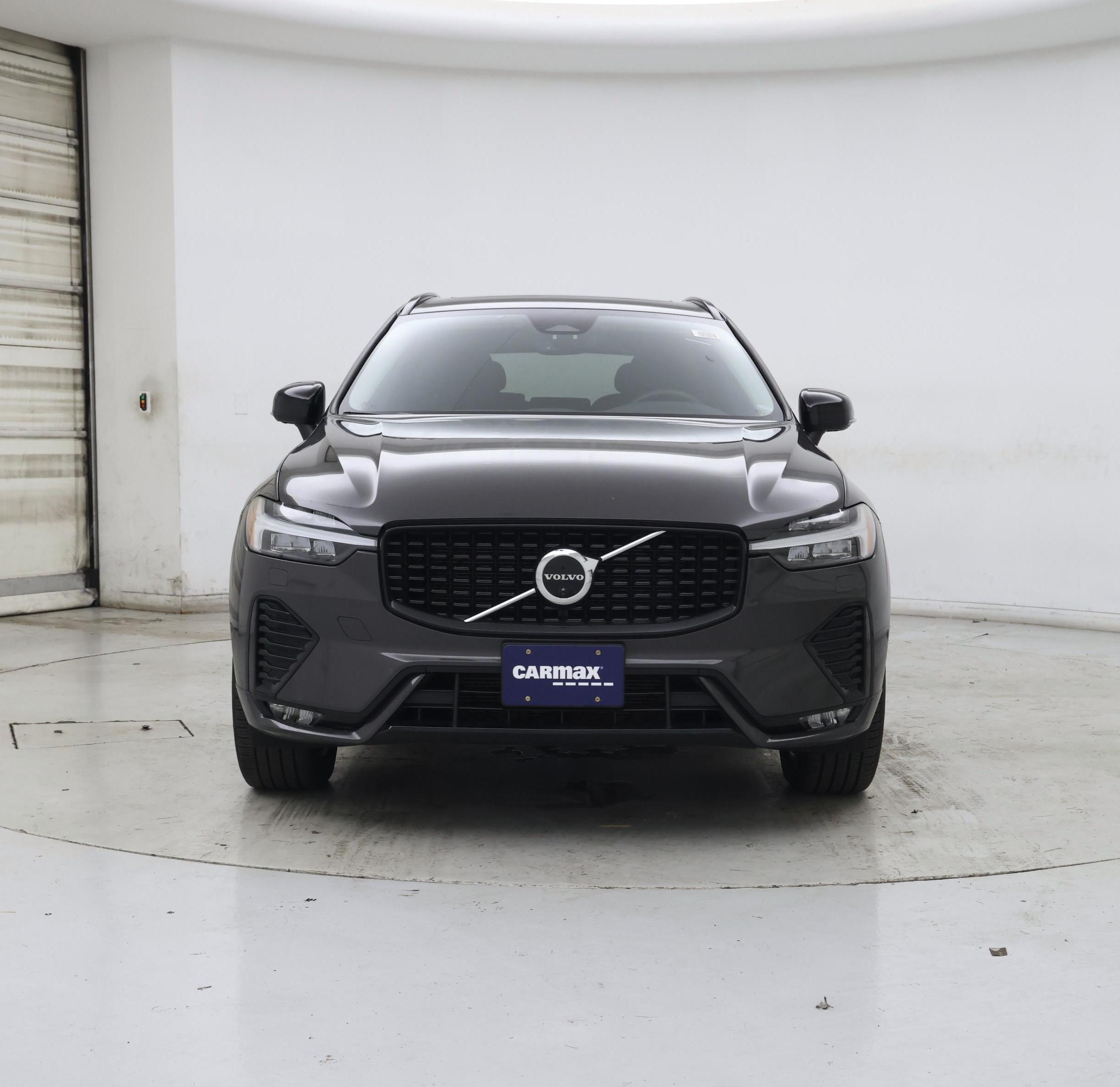 Thumbnail: 2023 Volvo XC60 - 5