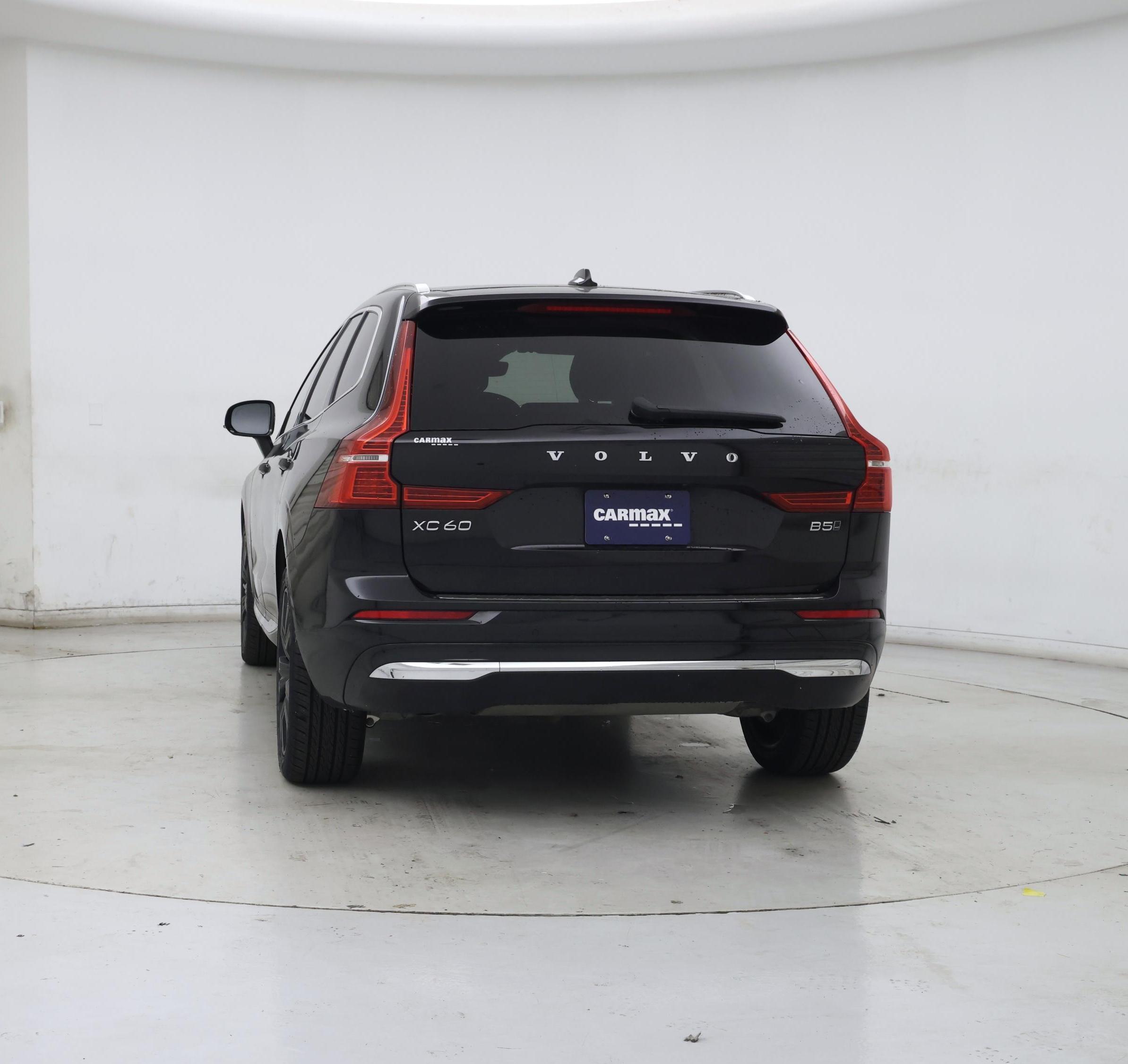 Thumbnail: 2022 Volvo XC60 - 6