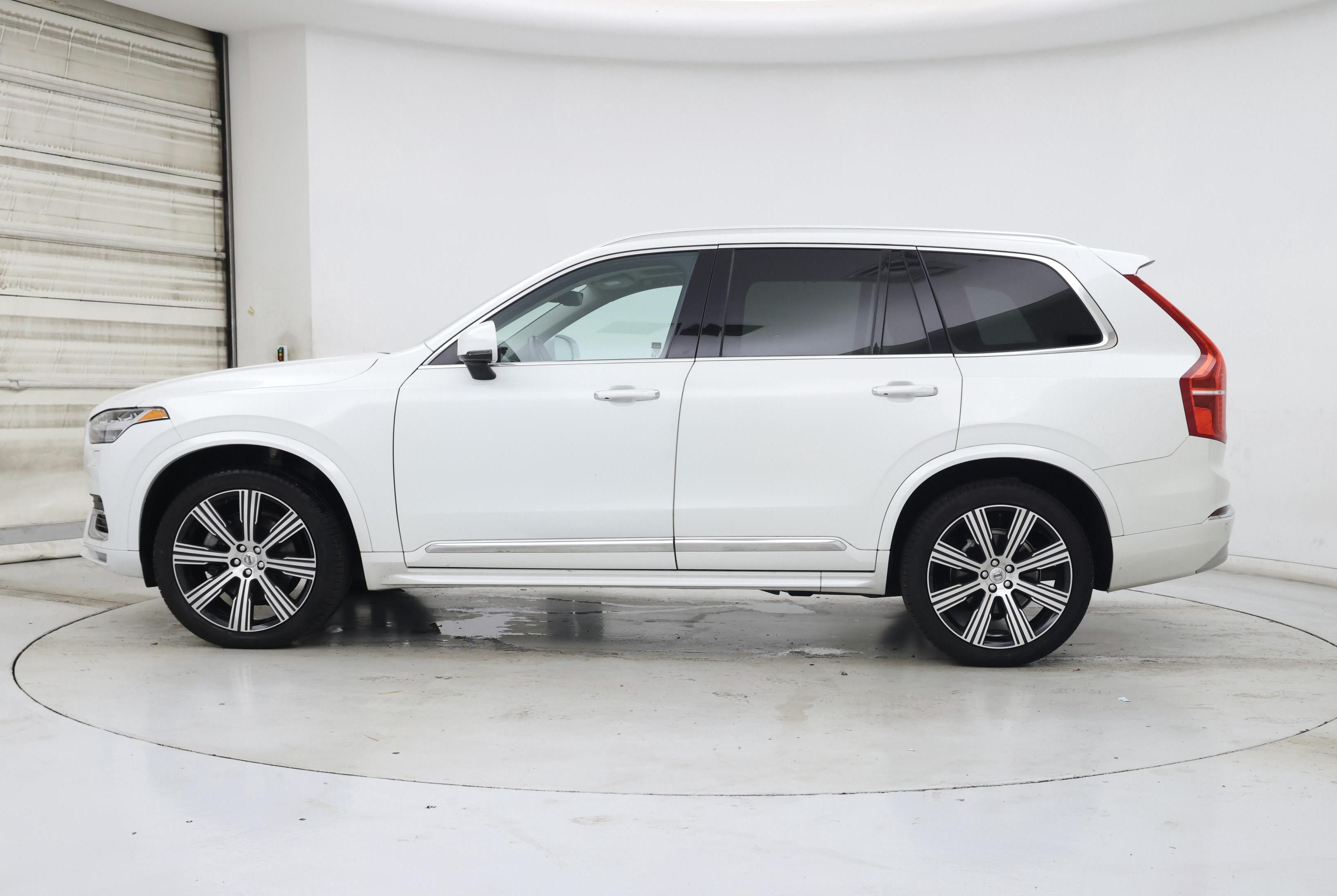 Thumbnail: 2022 Volvo XC90 - 3