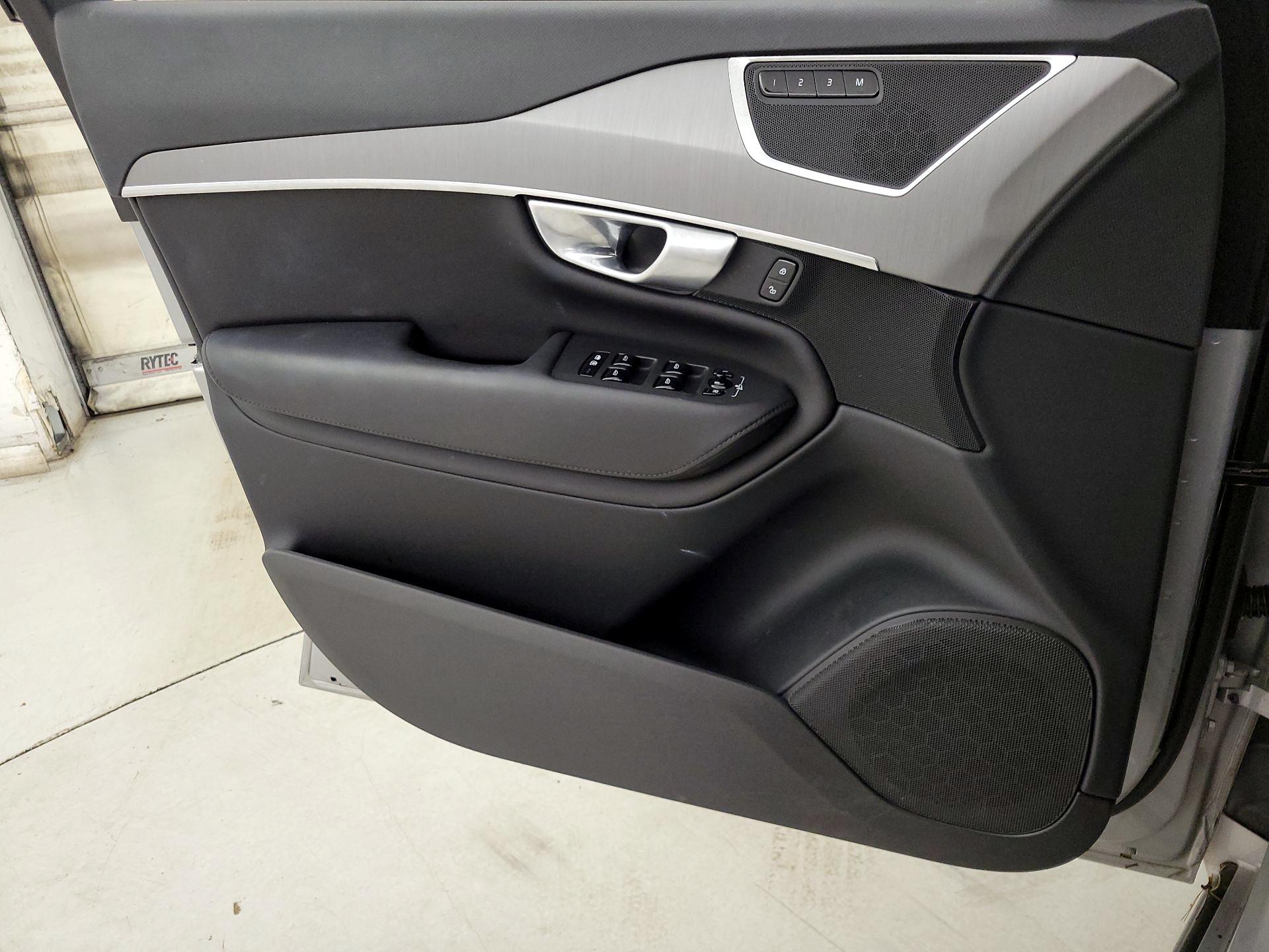 Thumbnail: 2024 Volvo XC90 - 12
