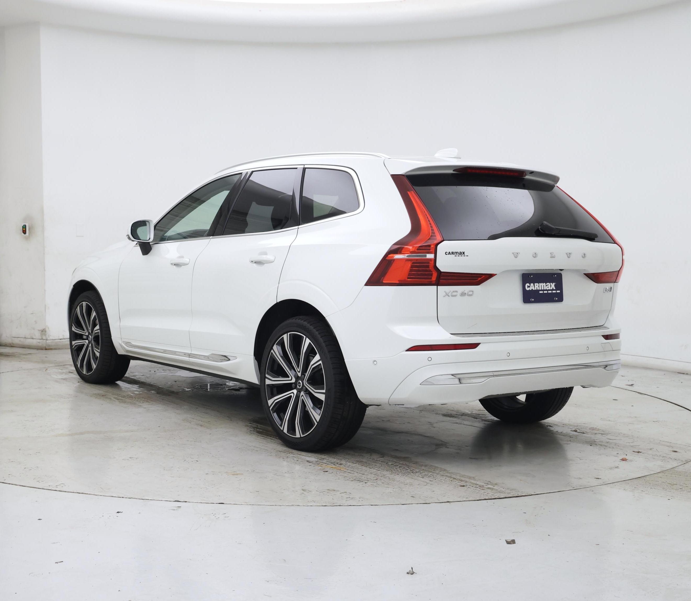 Thumbnail: 2023 Volvo XC60 - 2