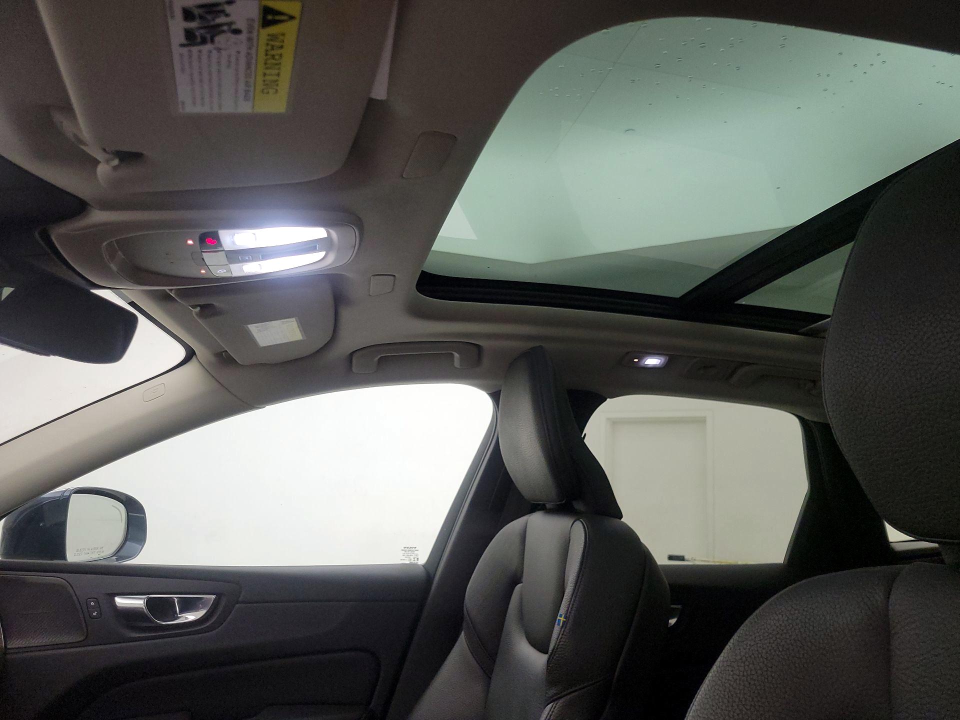 Thumbnail: 2023 Volvo XC60 - 19