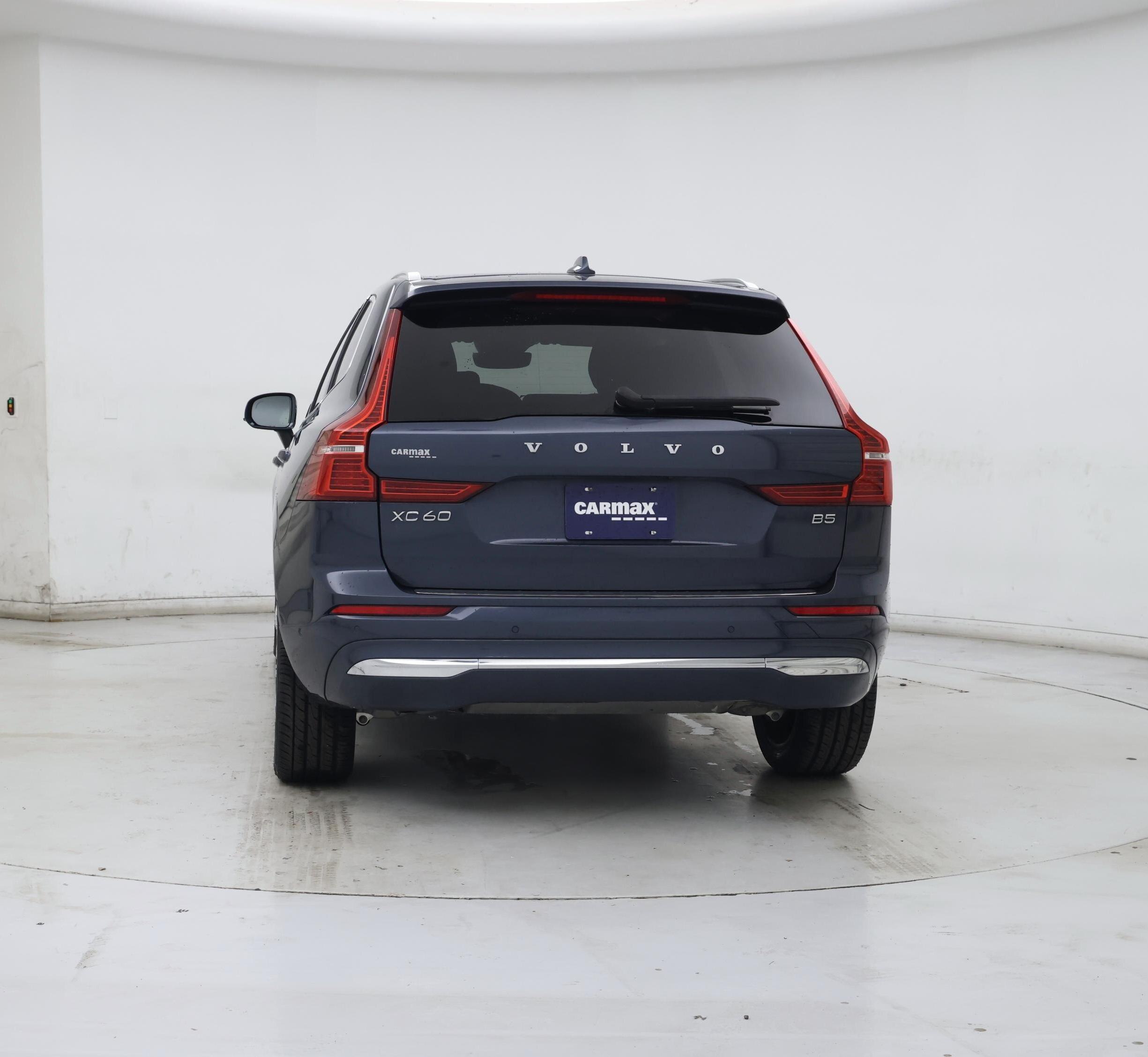 Thumbnail: 2023 Volvo XC60 - 6