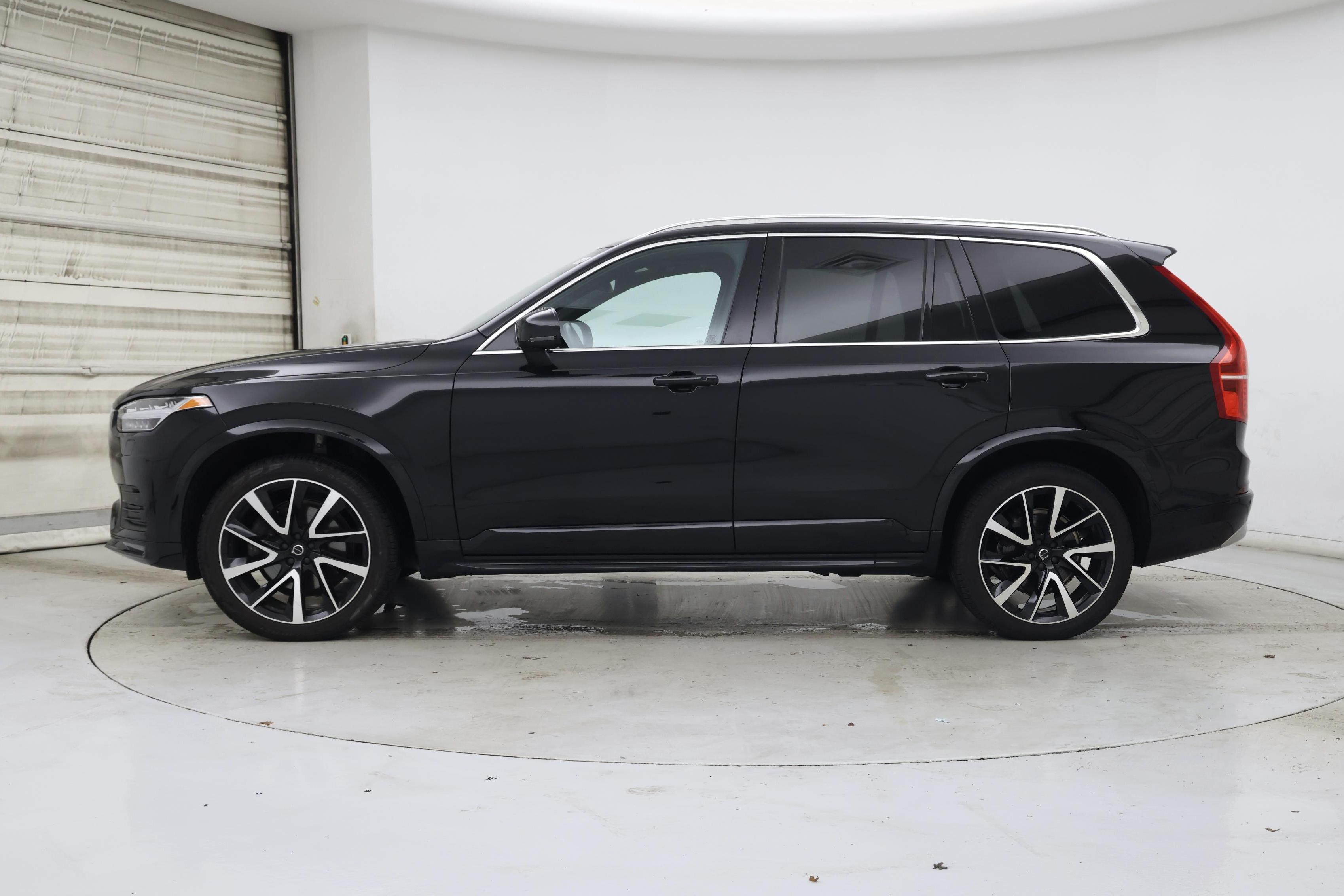 Thumbnail: 2022 Volvo XC90 - 3