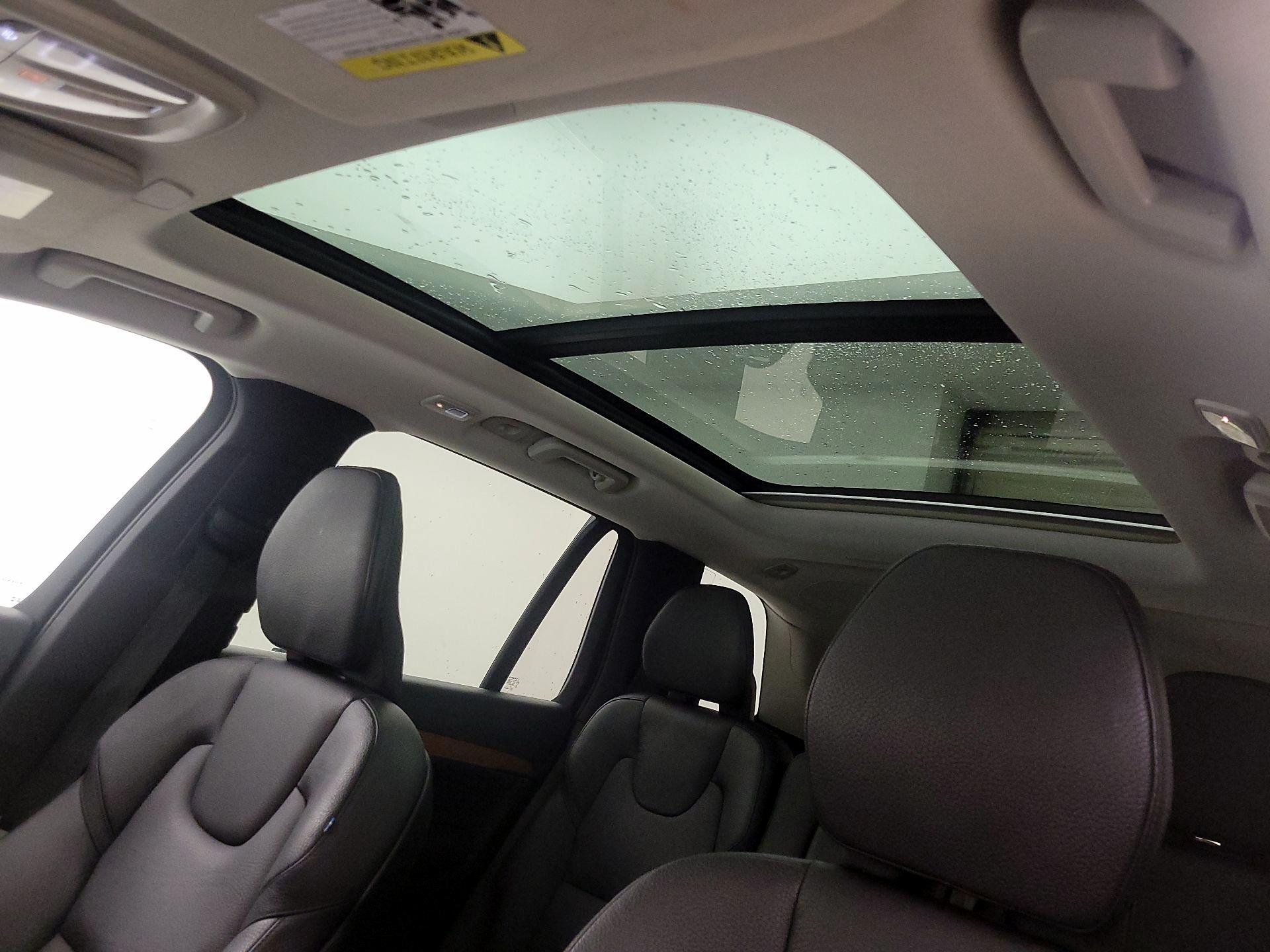 Thumbnail: 2024 Volvo XC90 - 20