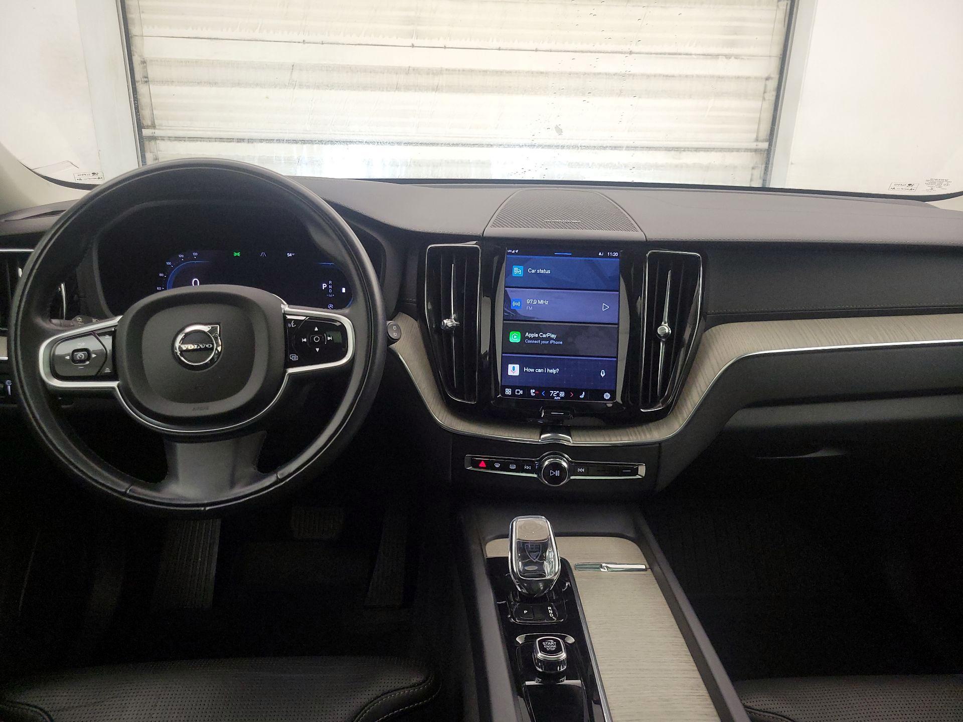 Thumbnail: 2022 Volvo XC60 - 9