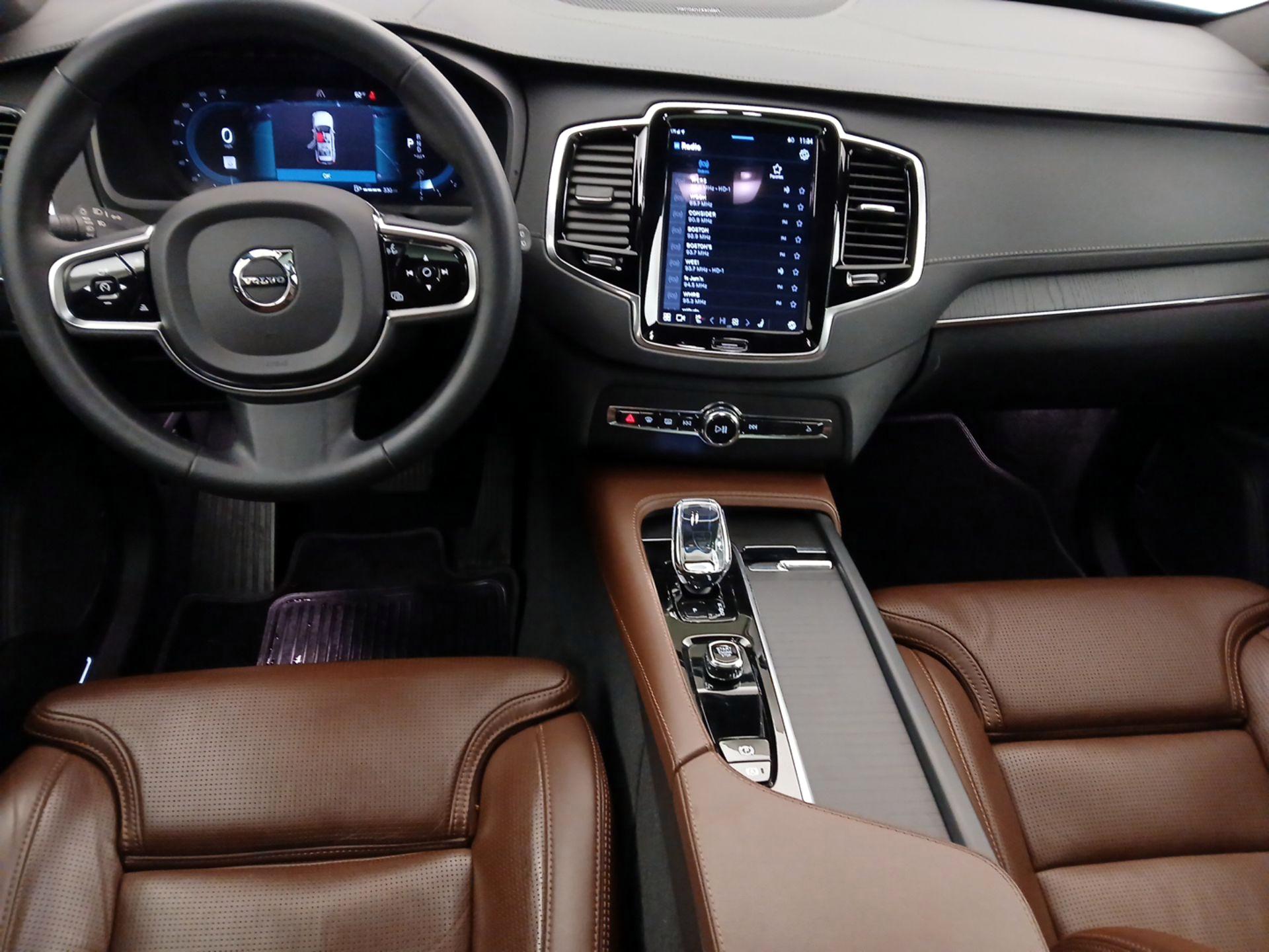 Thumbnail: 2023 Volvo XC90 - 9