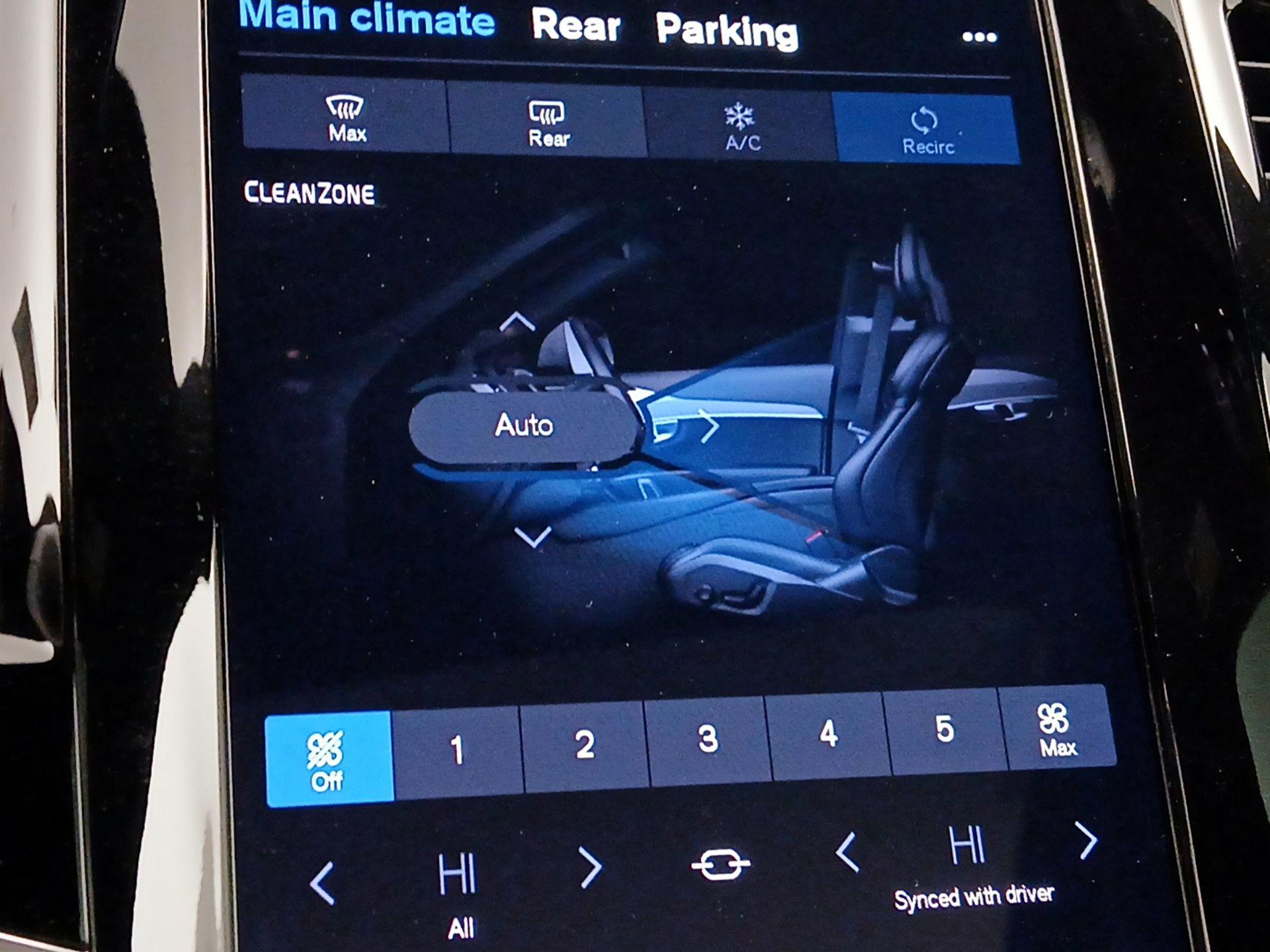 Thumbnail: 2023 Volvo XC90 - 16