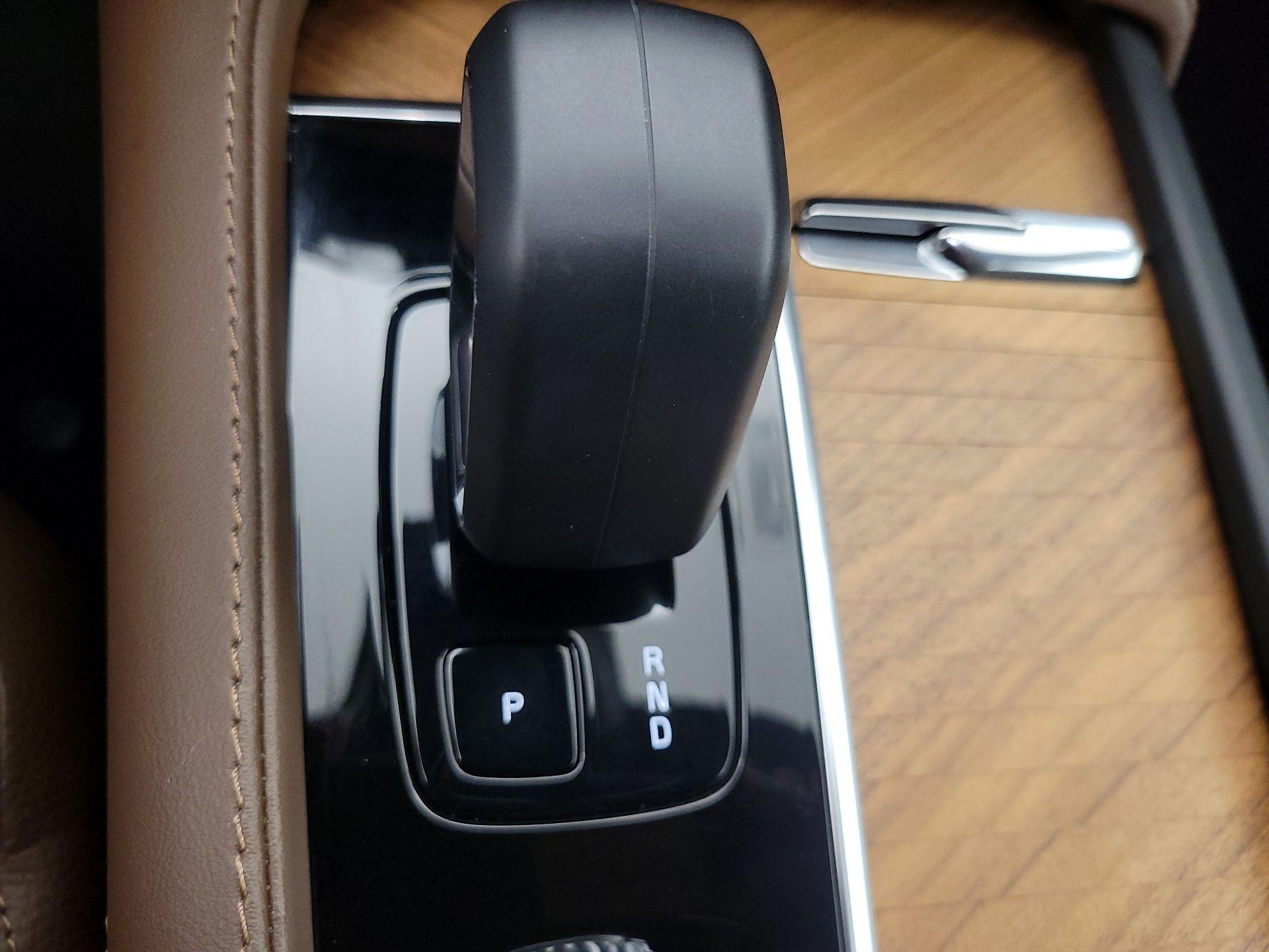 Thumbnail: 2024 Volvo XC90 - 17