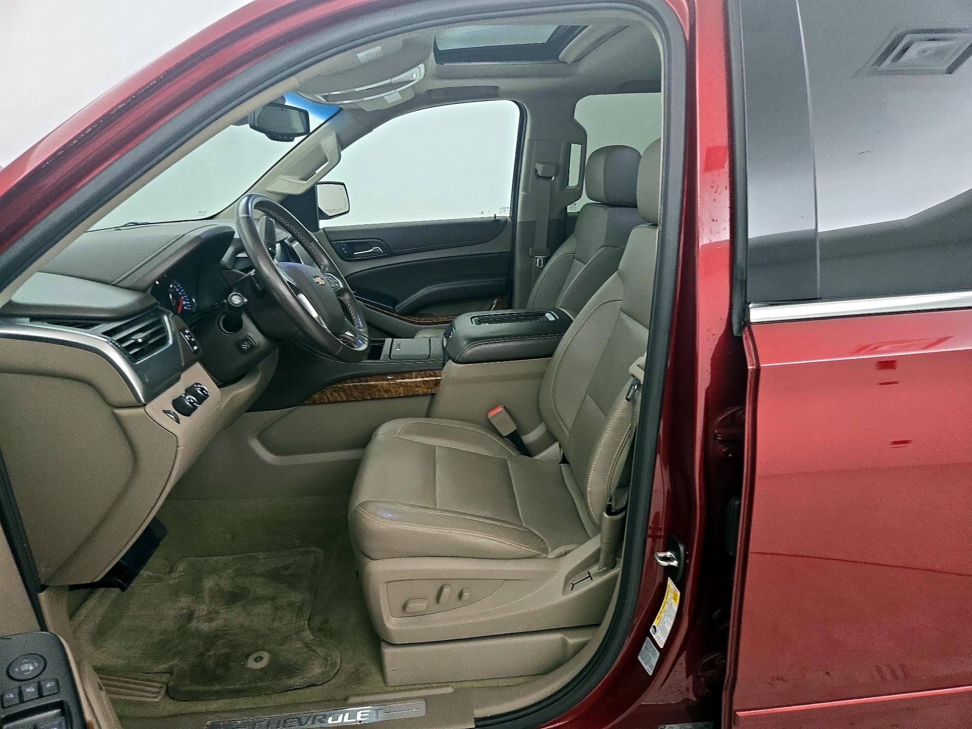 Thumbnail: 2016 Chevrolet Tahoe - 11