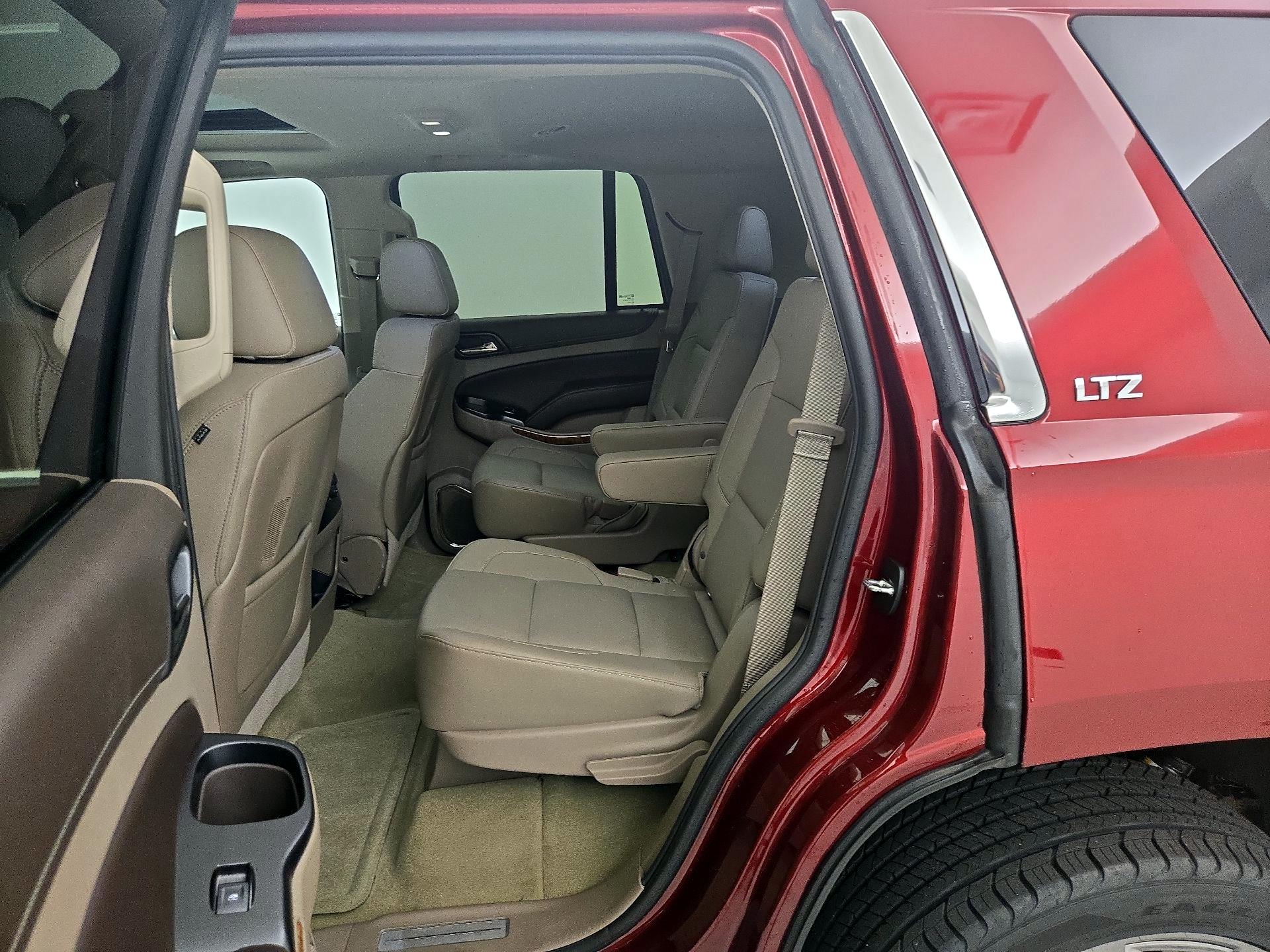 Thumbnail: 2016 Chevrolet Tahoe - 20
