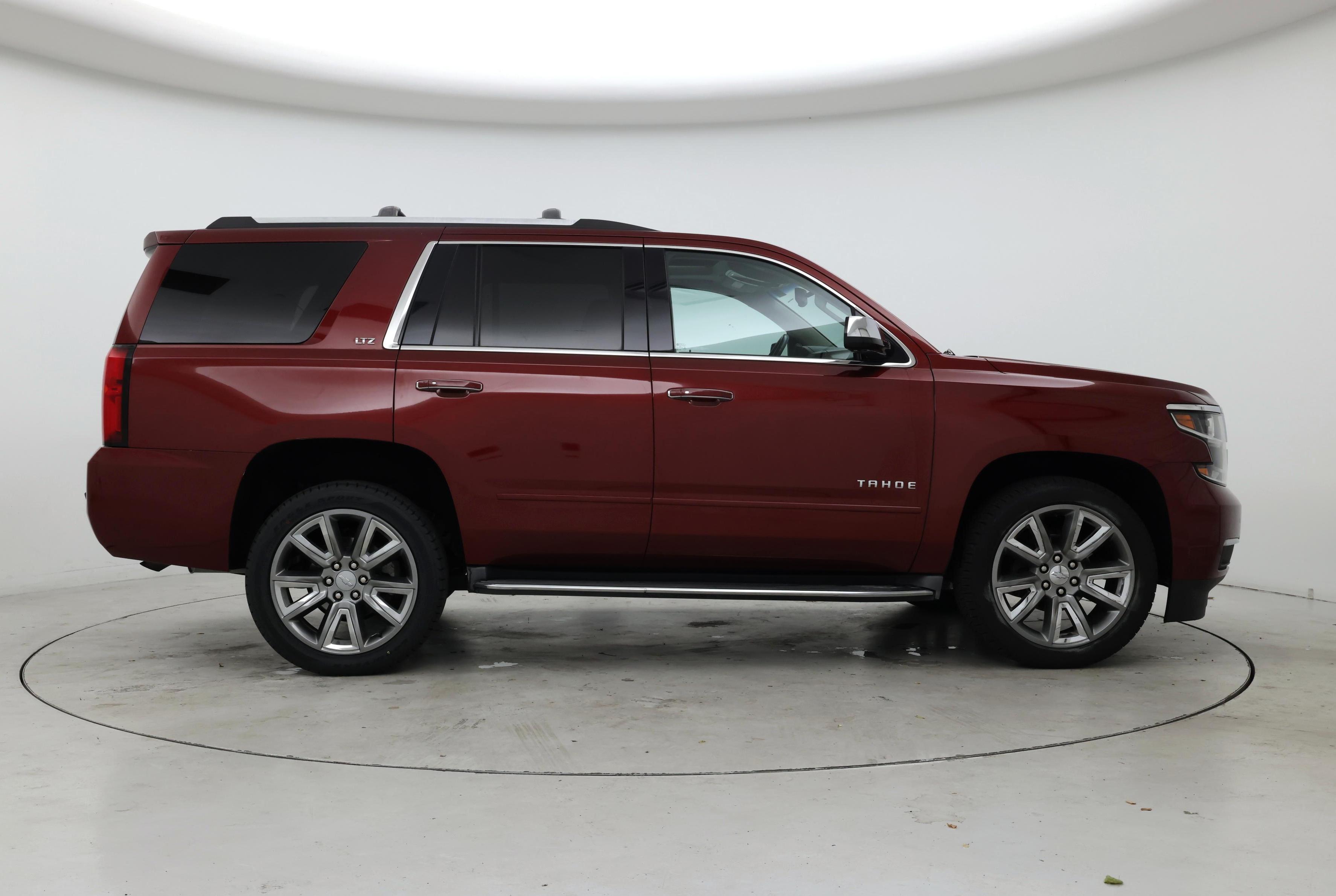 Thumbnail: 2016 Chevrolet Tahoe - 7