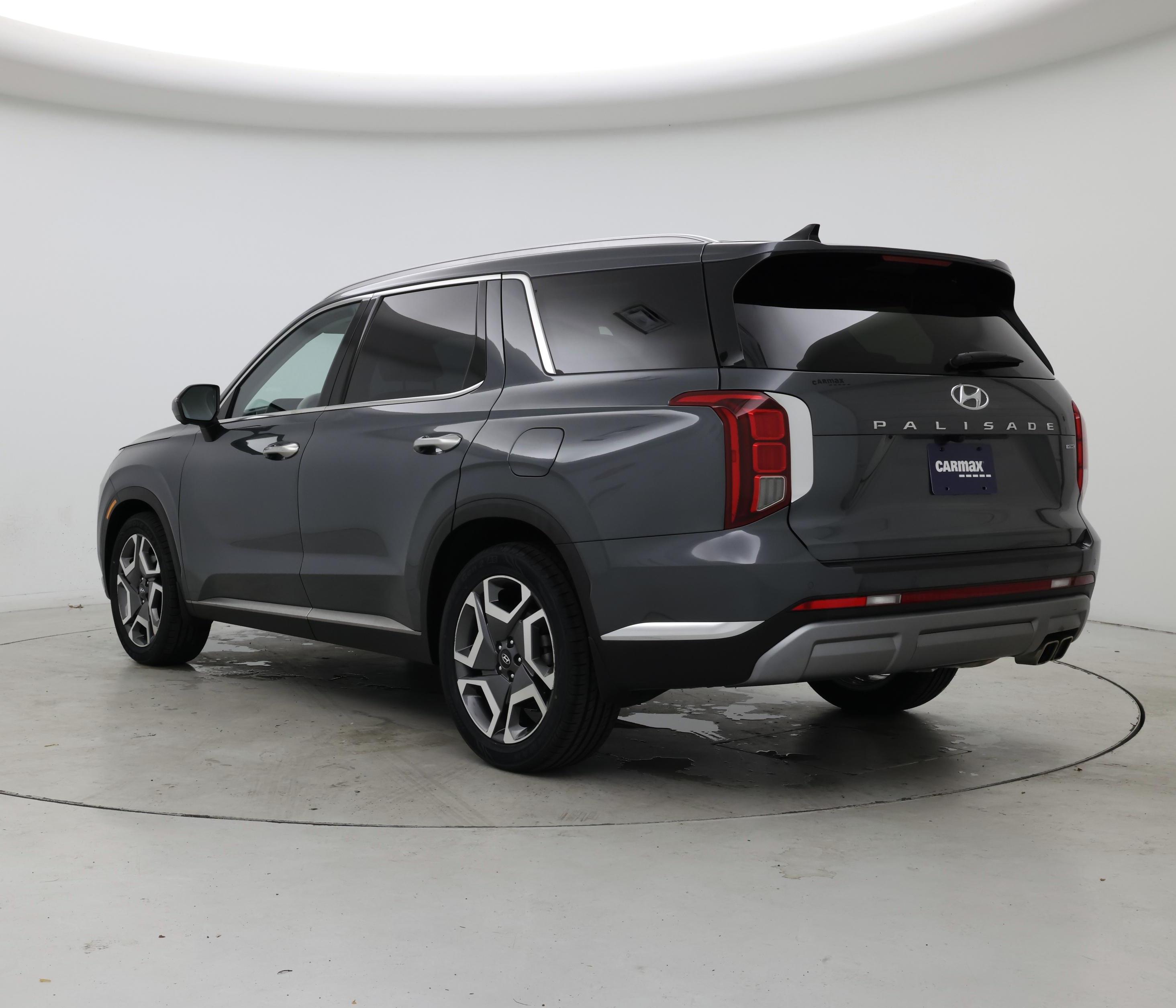 Thumbnail: 2023 Hyundai Palisade - 2
