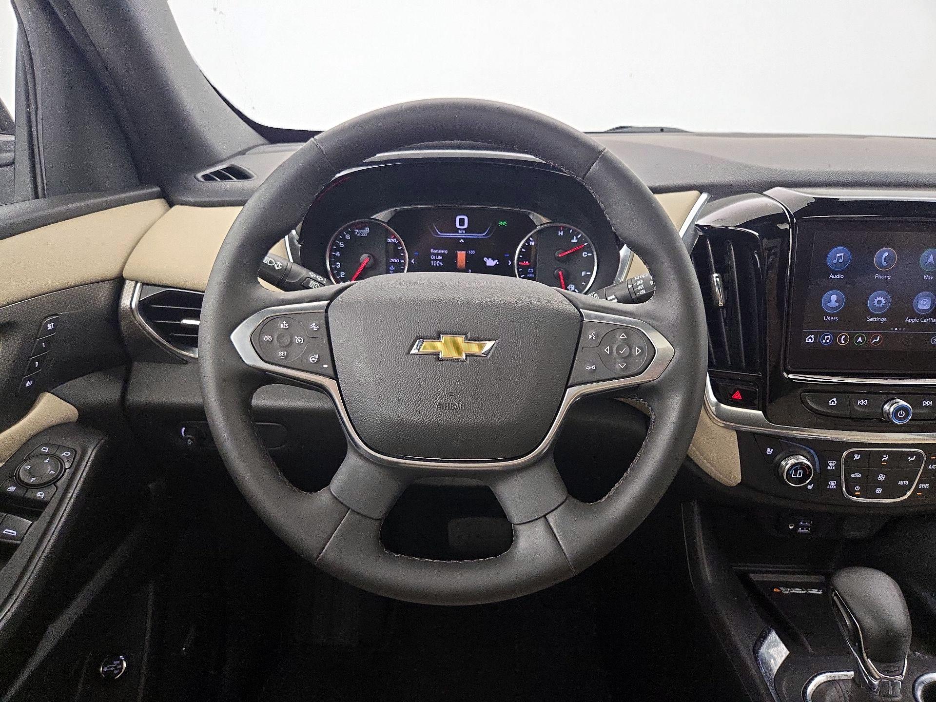 Thumbnail: 2023 Chevrolet Traverse - 10