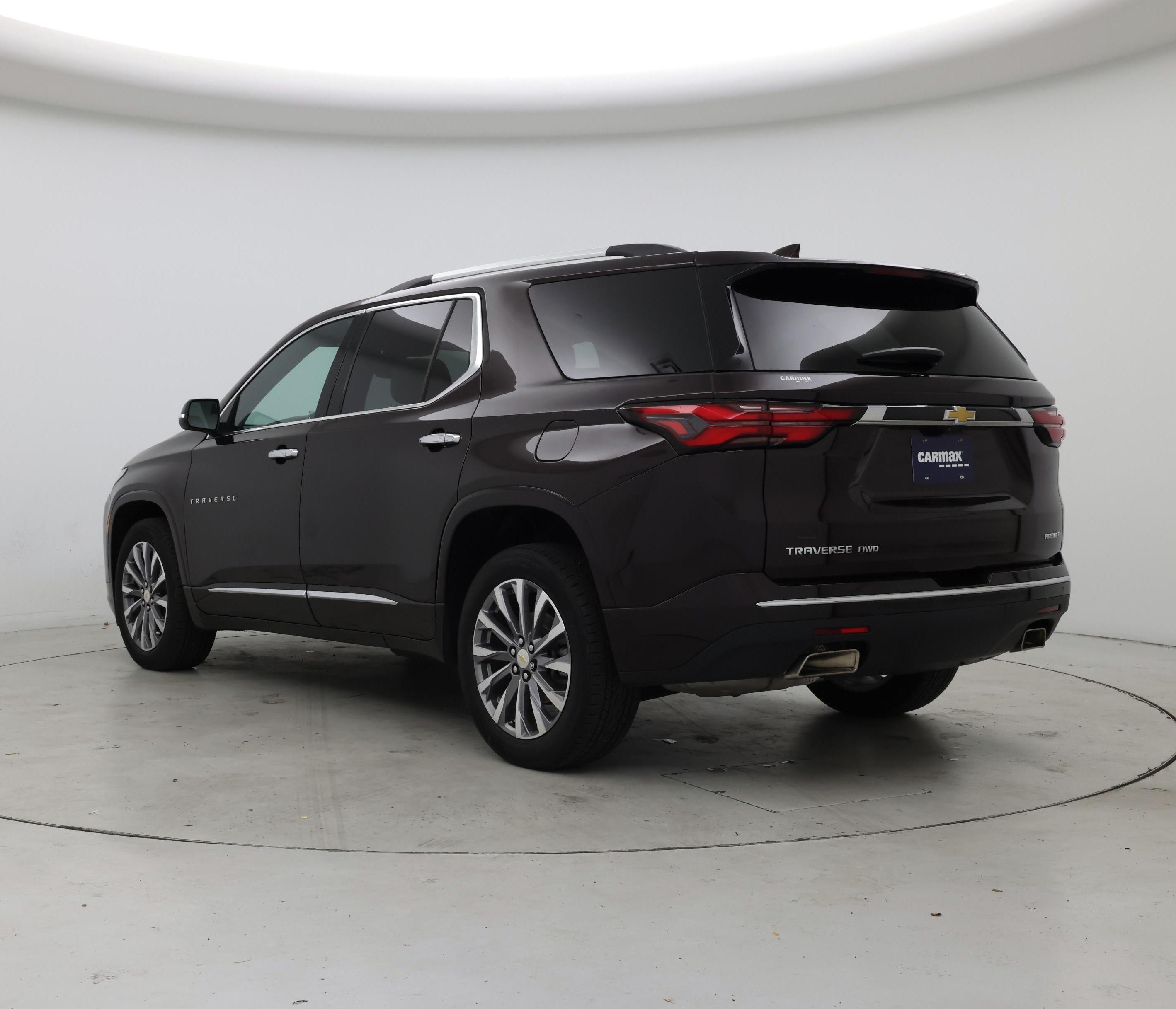 Thumbnail: 2023 Chevrolet Traverse - 2