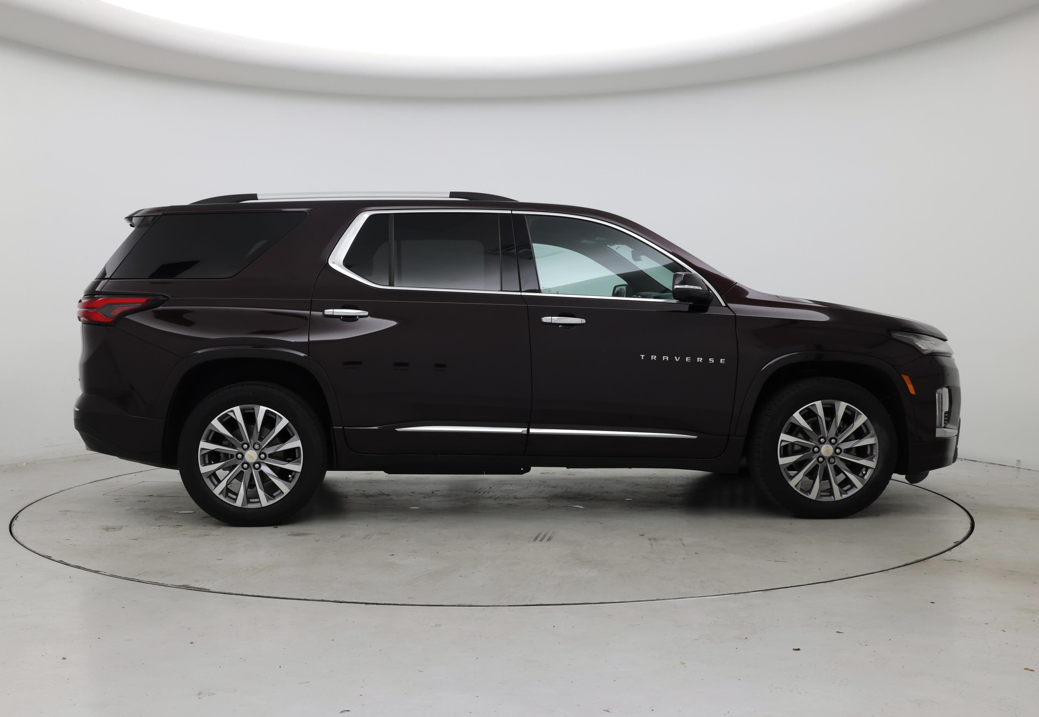 Thumbnail: 2023 Chevrolet Traverse - 7