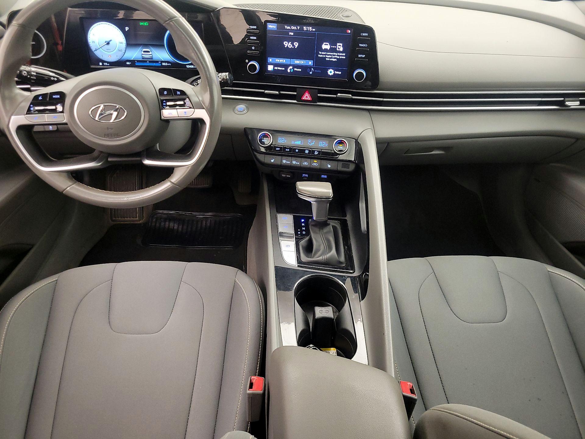 Thumbnail: 2021 Hyundai Elantra - 9