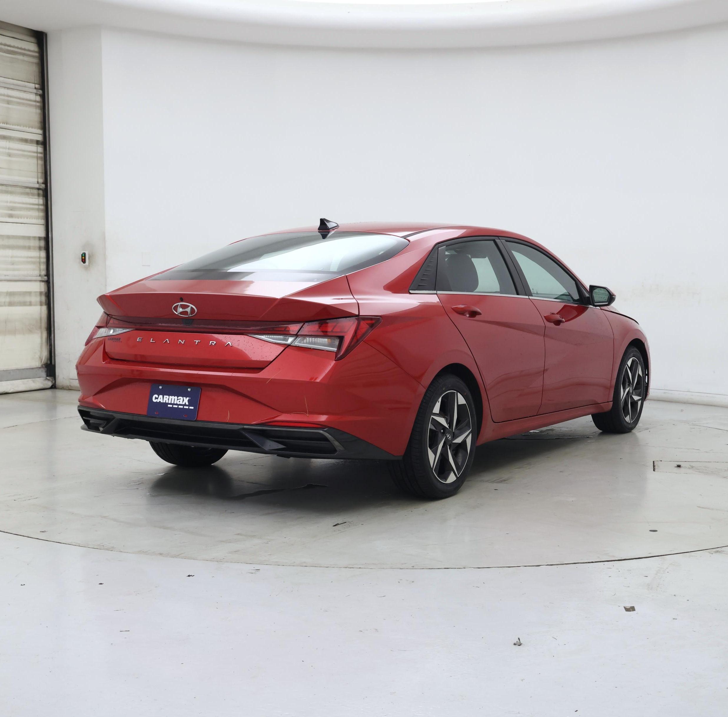Thumbnail: 2021 Hyundai Elantra - 8