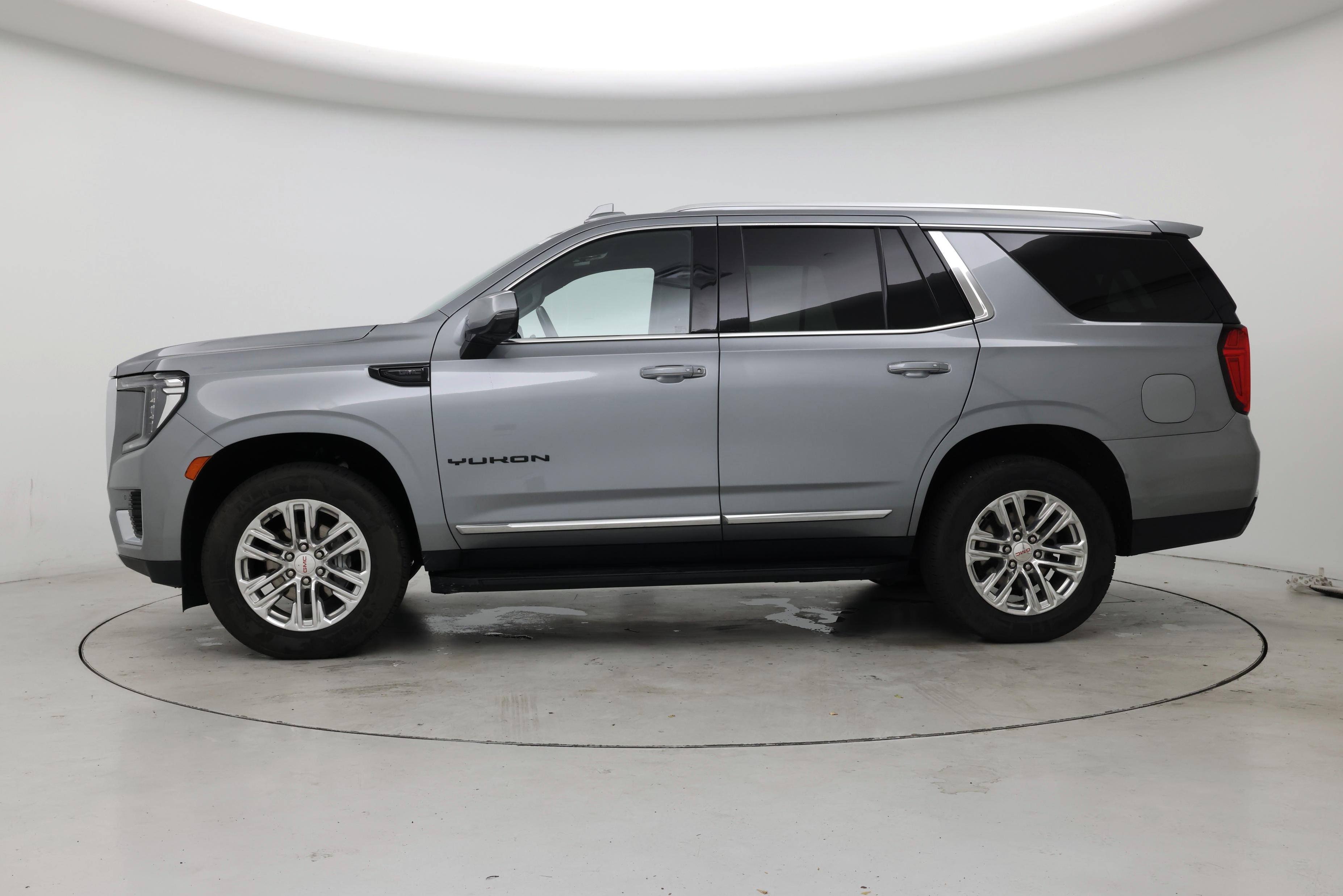 Thumbnail: 2023 GMC Yukon - 3