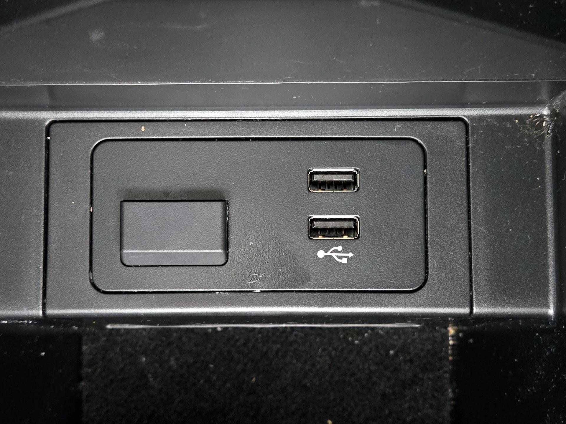 Thumbnail: 2023 Mazda CX-9 - 18