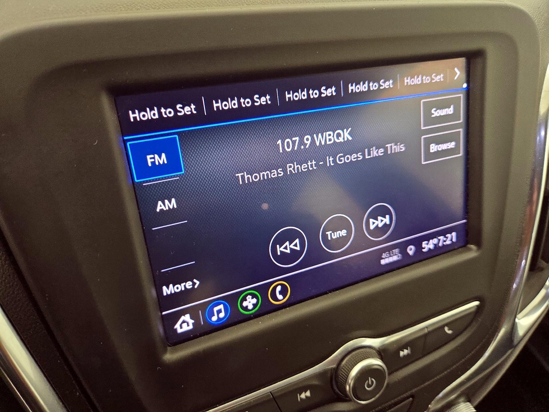 Thumbnail: 2021 Chevrolet Equinox - 15