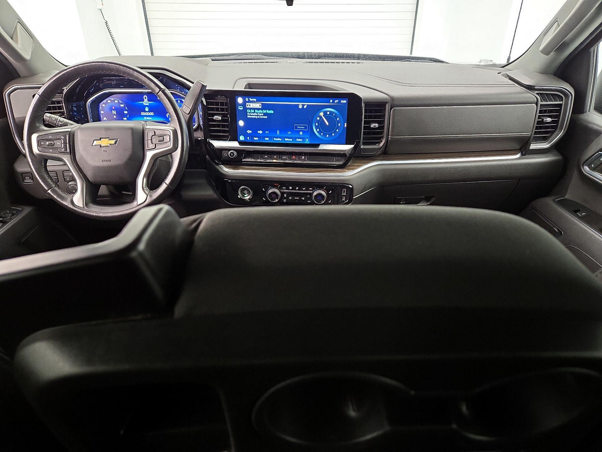 Thumbnail: 2022 Chevrolet Silverado 1500 - 9