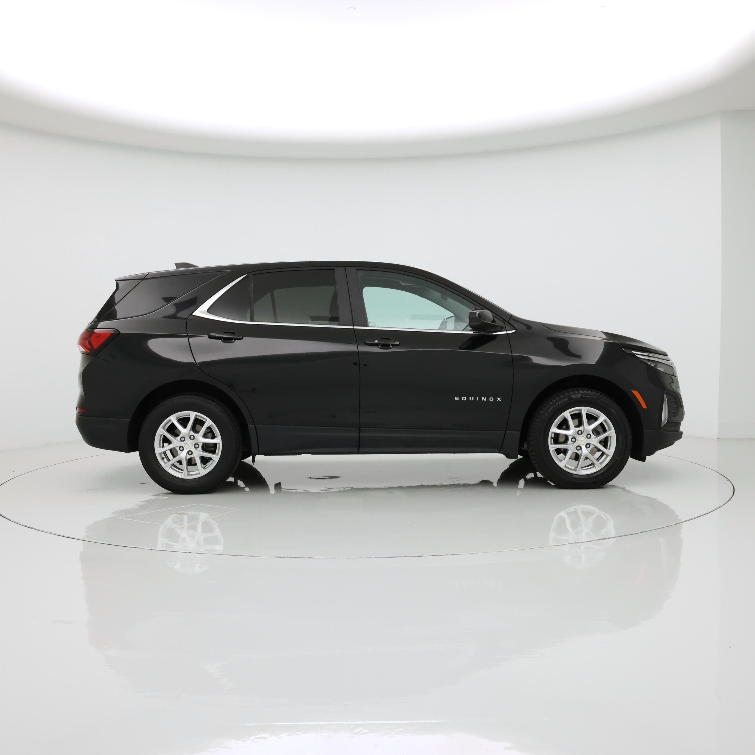 Thumbnail: 2022 Chevrolet Equinox - 7