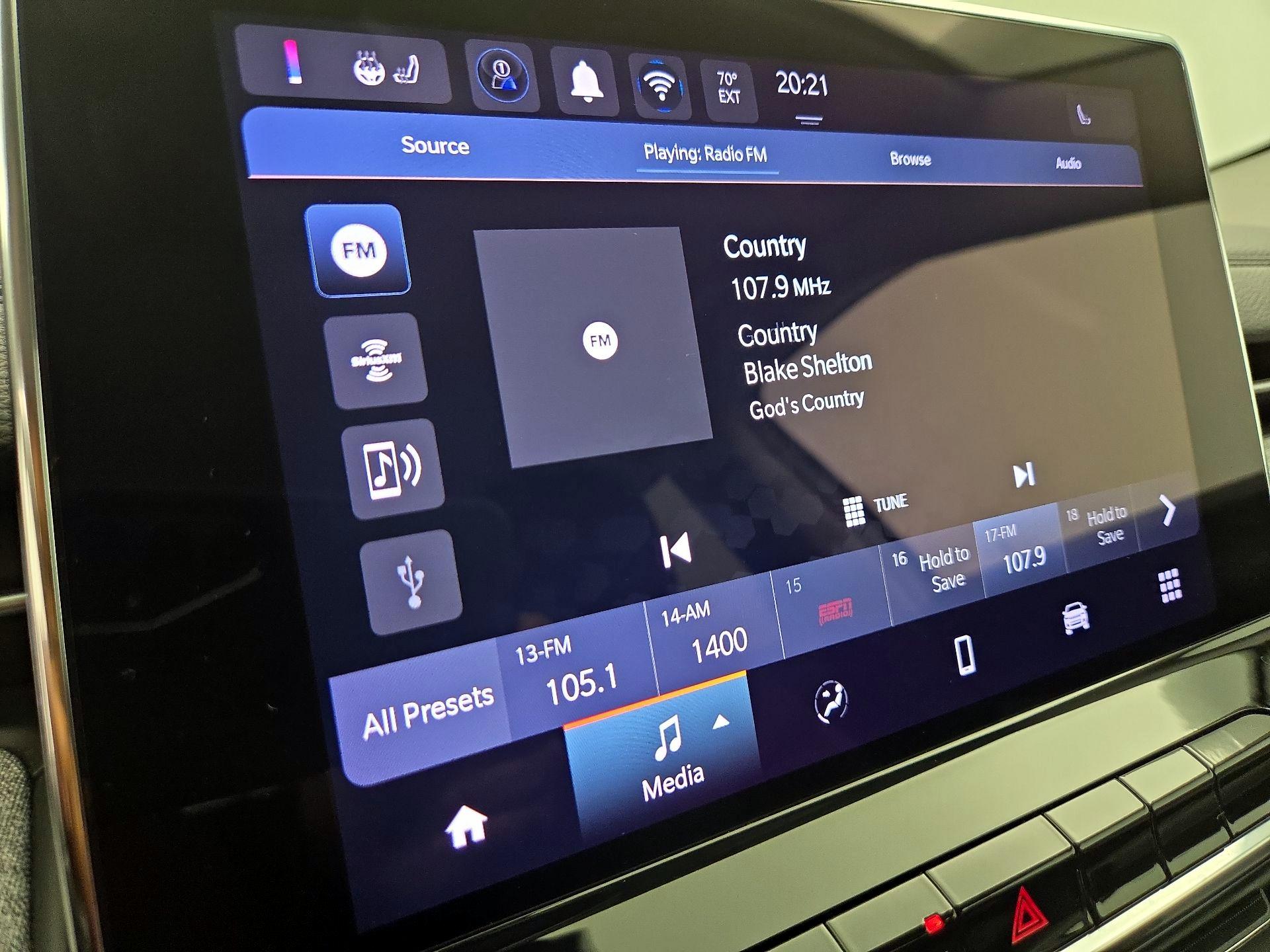 Thumbnail: 2022 Jeep Compass - 15