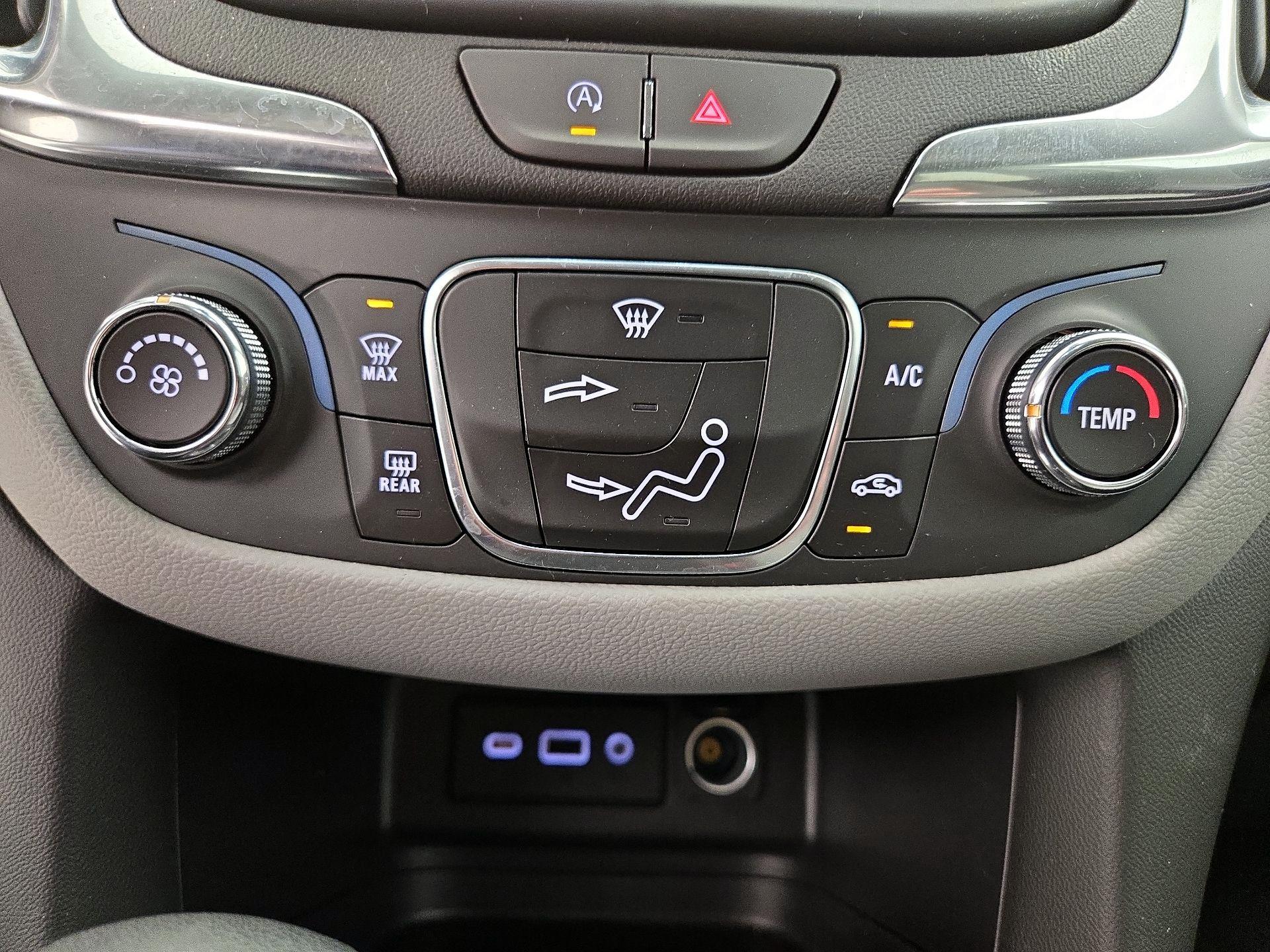 Thumbnail: 2023 Chevrolet Equinox - 16