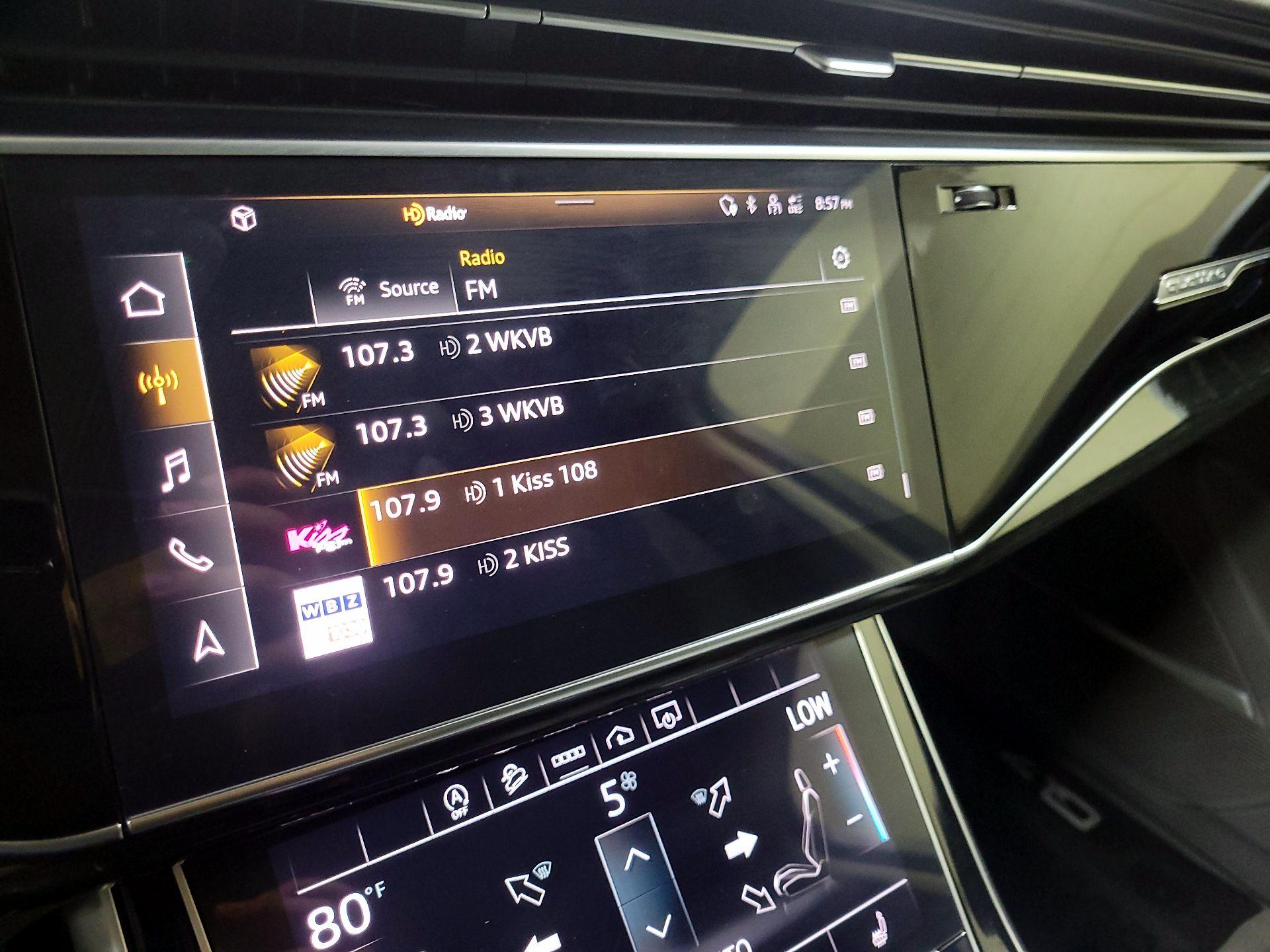 Thumbnail: 2021 Audi Q7 - 14