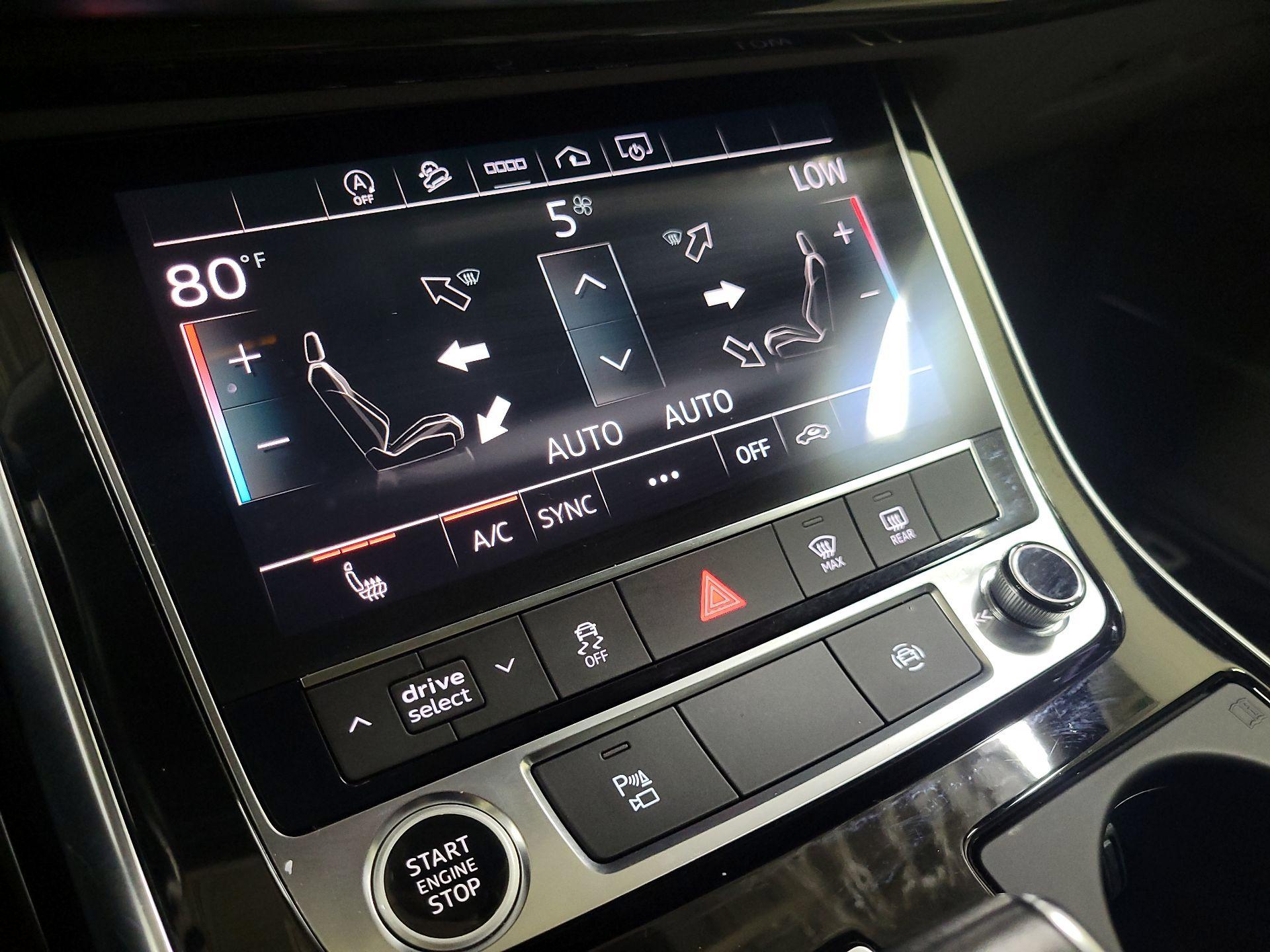 Thumbnail: 2021 Audi Q7 - 15