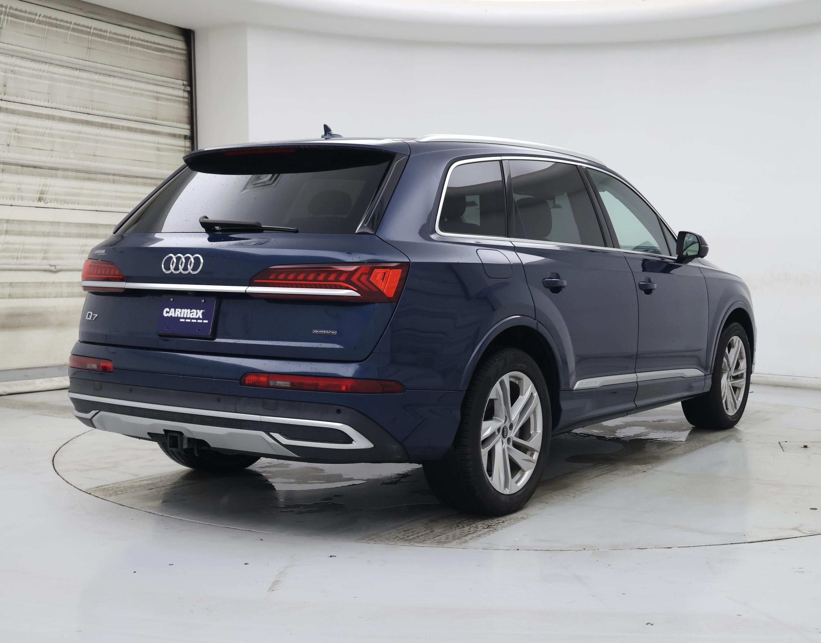 Thumbnail: 2021 Audi Q7 - 8
