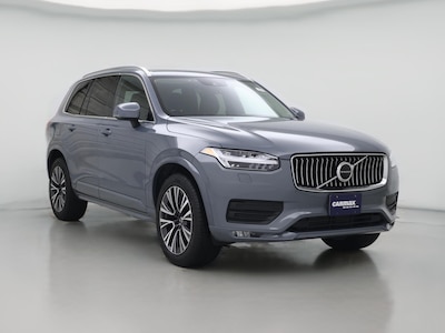 2022 Volvo XC90 T6 Momentum