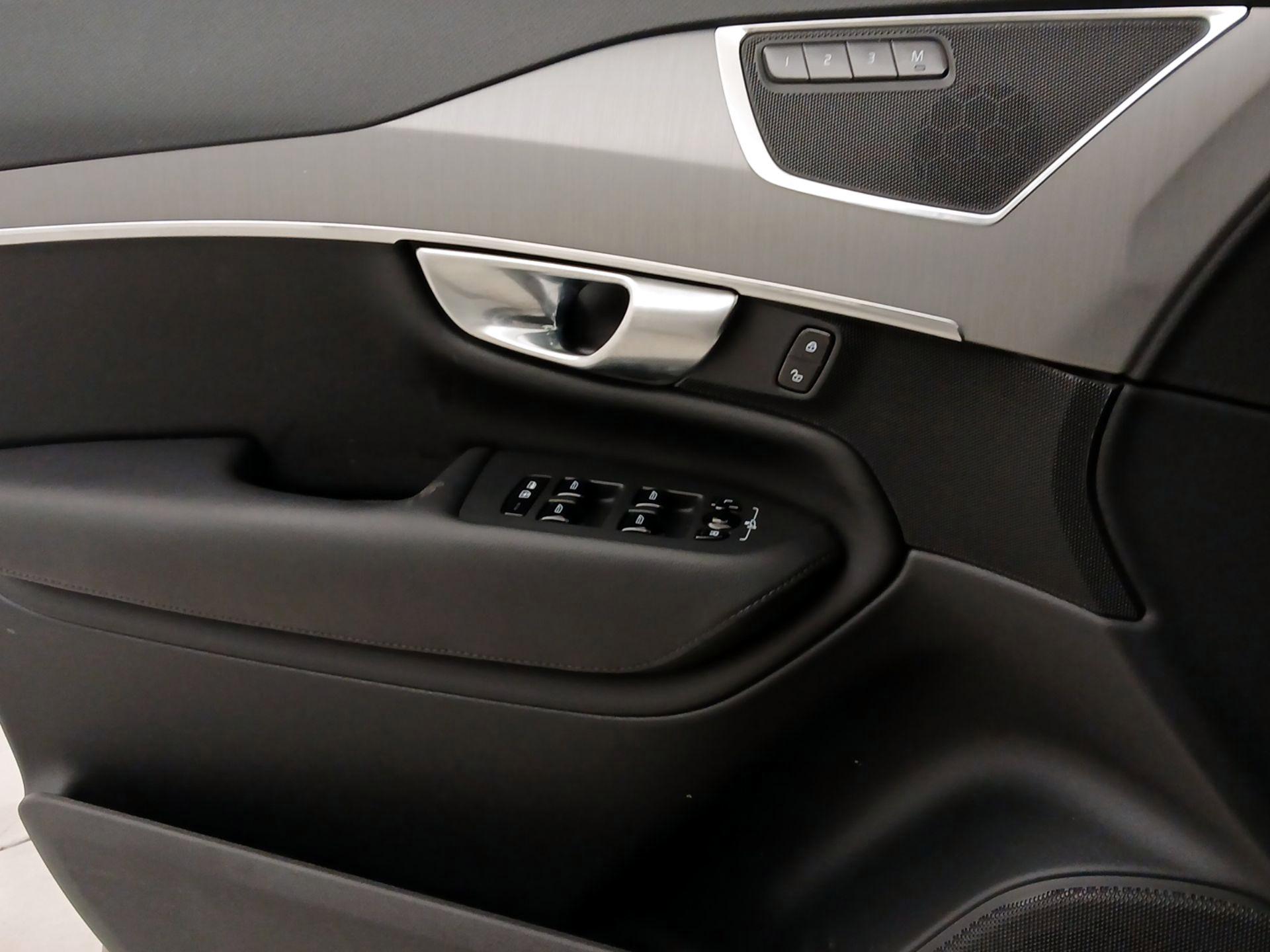 Thumbnail: 2024 Volvo XC90 - 12