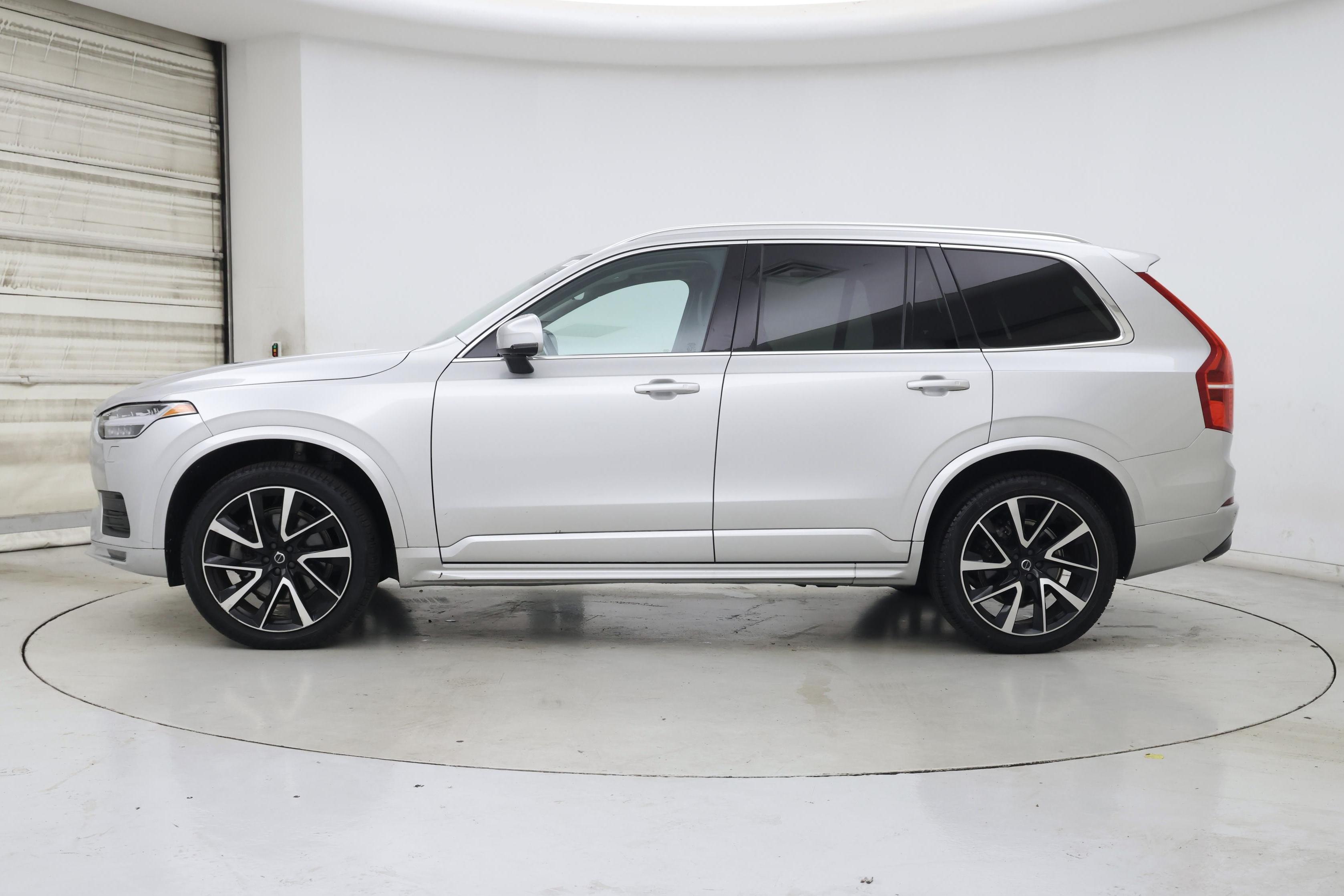 Thumbnail: 2022 Volvo XC90 - 3