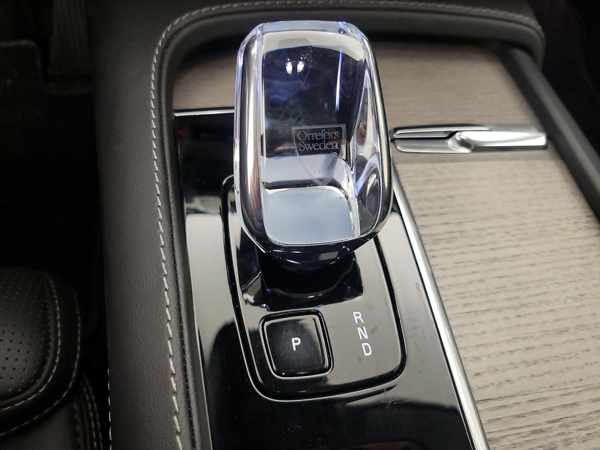 Thumbnail: 2024 Volvo XC90 - 17