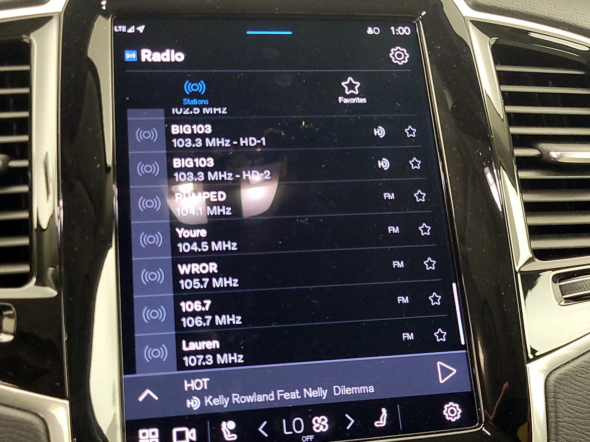 Thumbnail: 2024 Volvo XC90 - 15