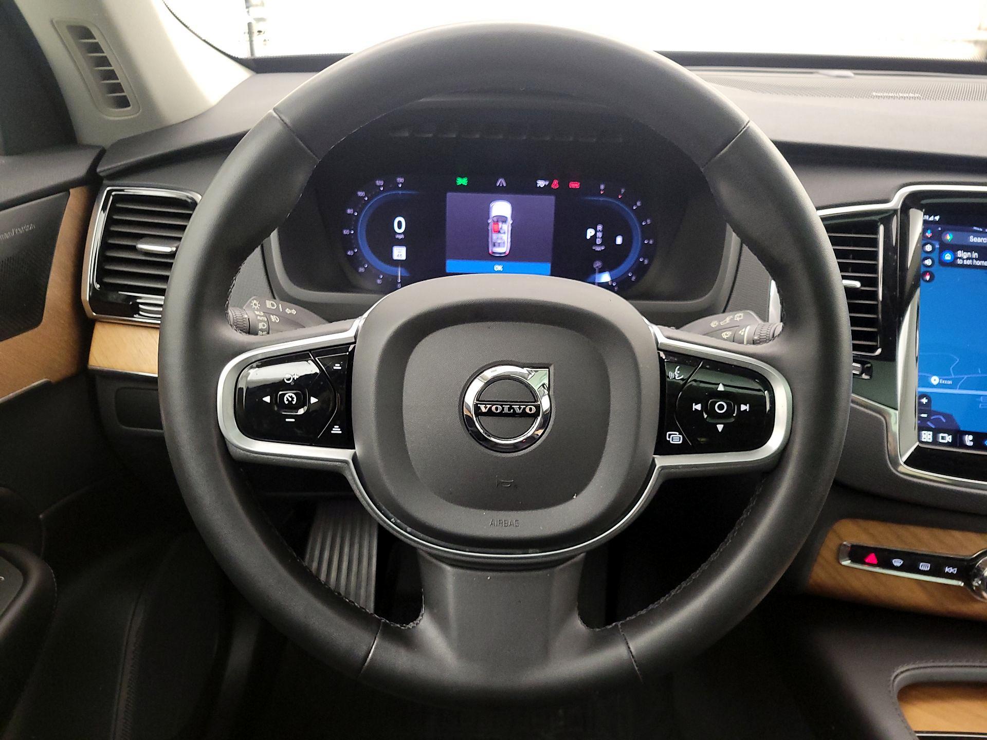 Thumbnail: 2023 Volvo XC90 - 10