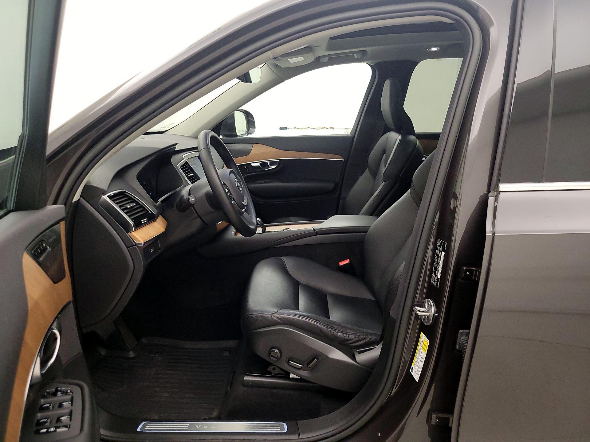 Thumbnail: 2023 Volvo XC90 - 11