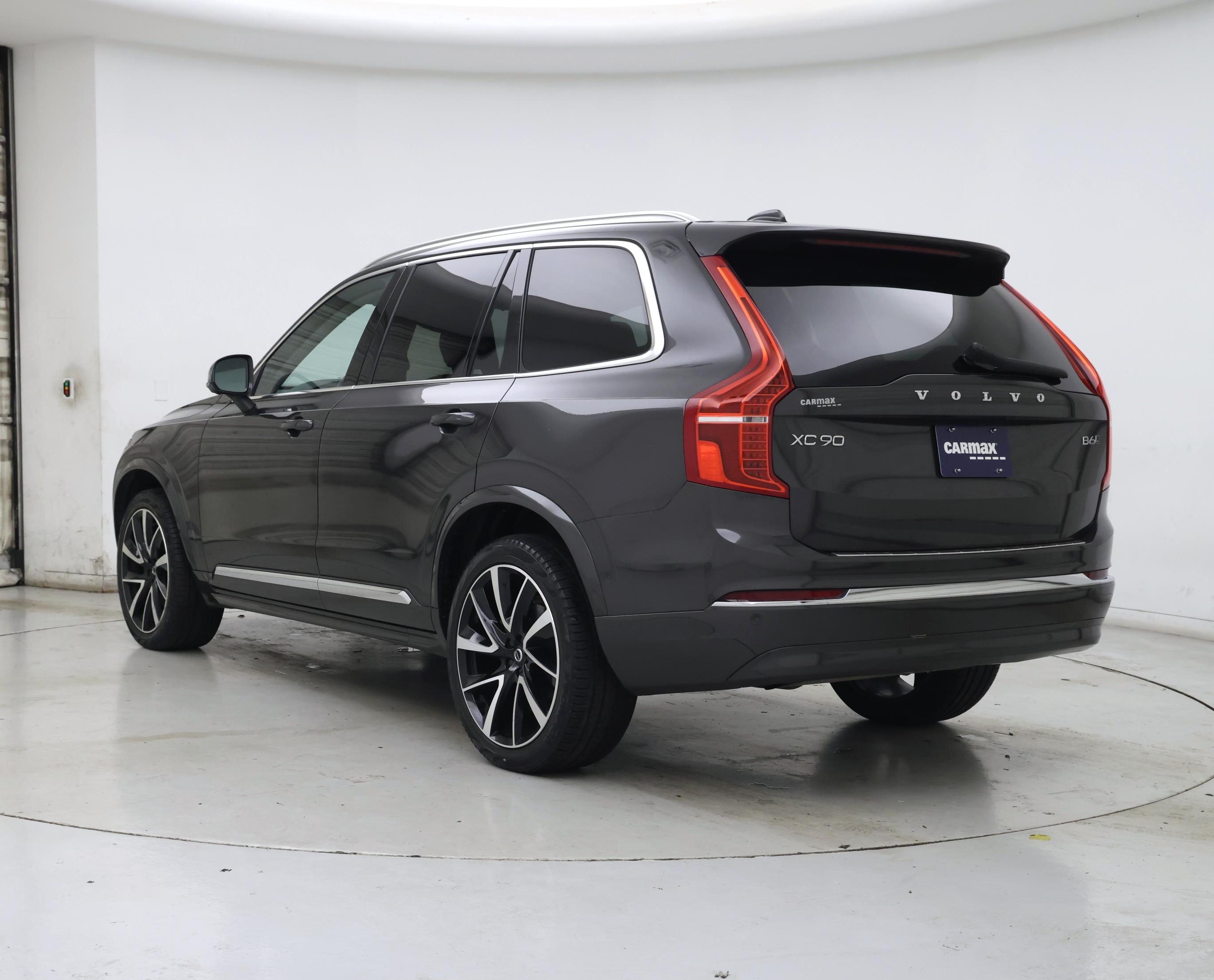 Thumbnail: 2023 Volvo XC90 - 2