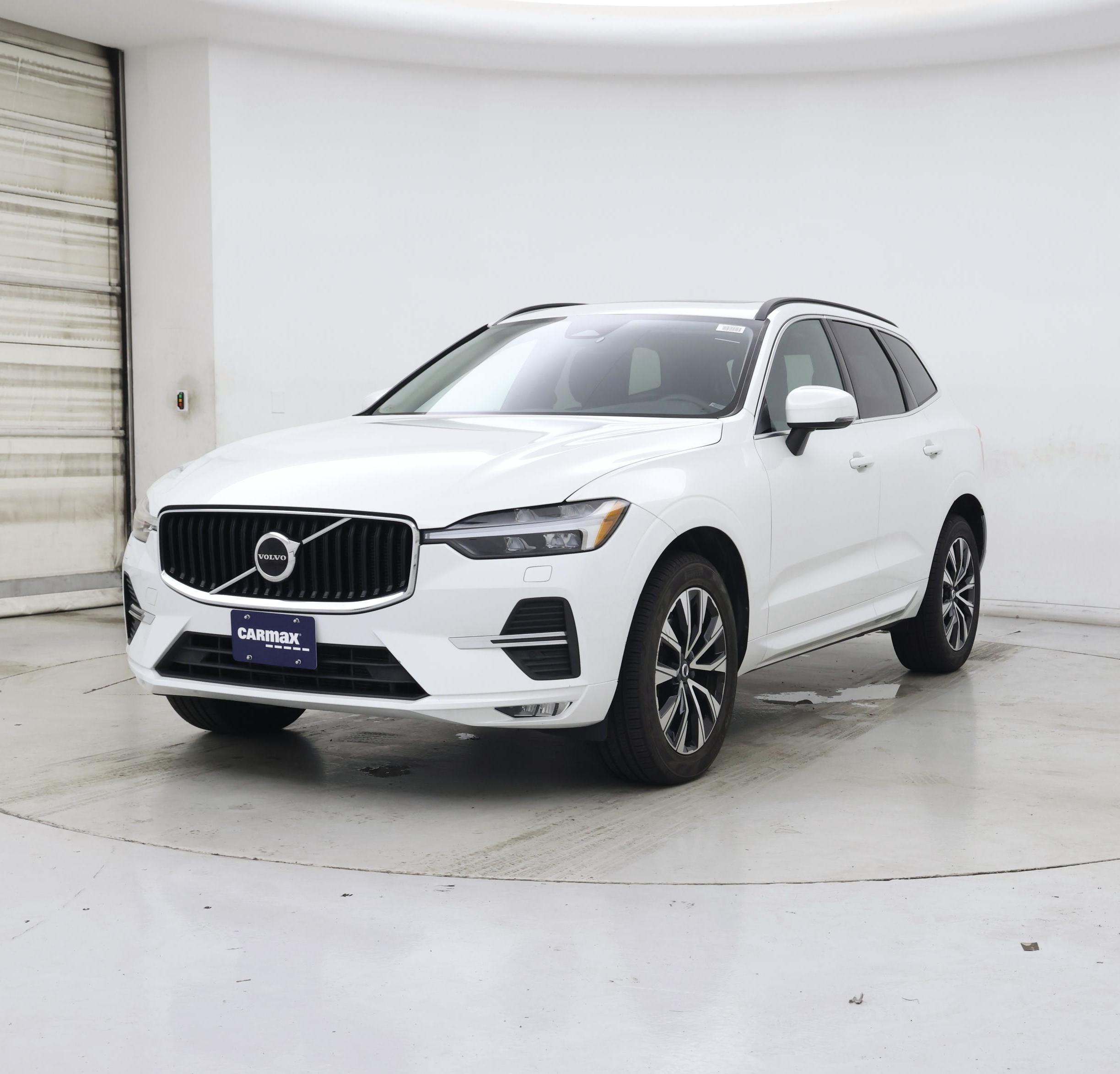 Thumbnail: 2023 Volvo XC60 - 4
