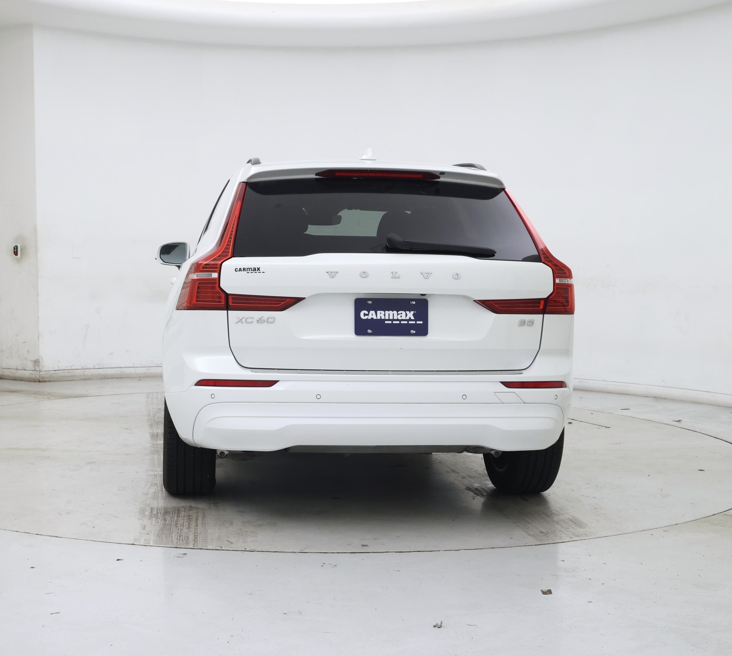 Thumbnail: 2023 Volvo XC60 - 6