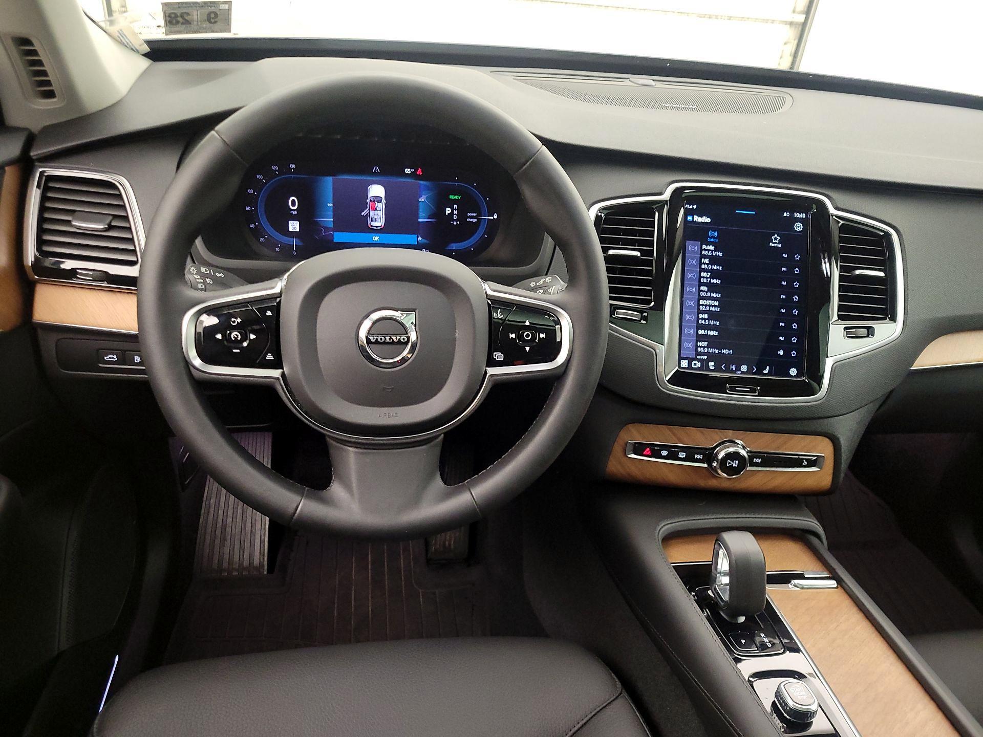 Thumbnail: 2024 Volvo XC90 - 10