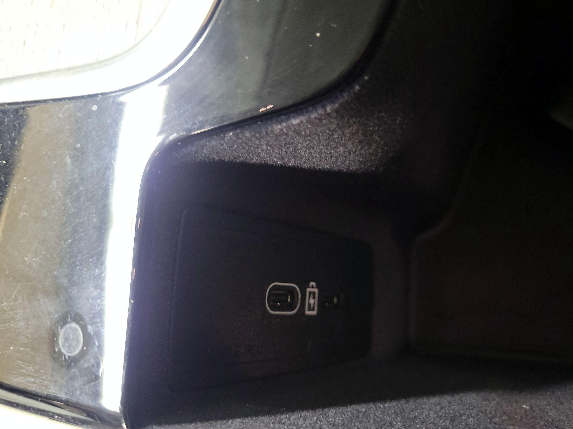 Thumbnail: 2023 Volvo XC90 - 19