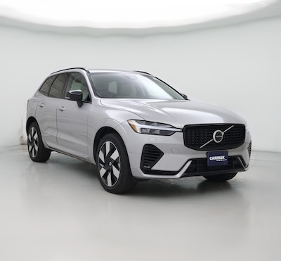 2024 Volvo XC60 Recharge PHEV T8 Plus Dark Theme
