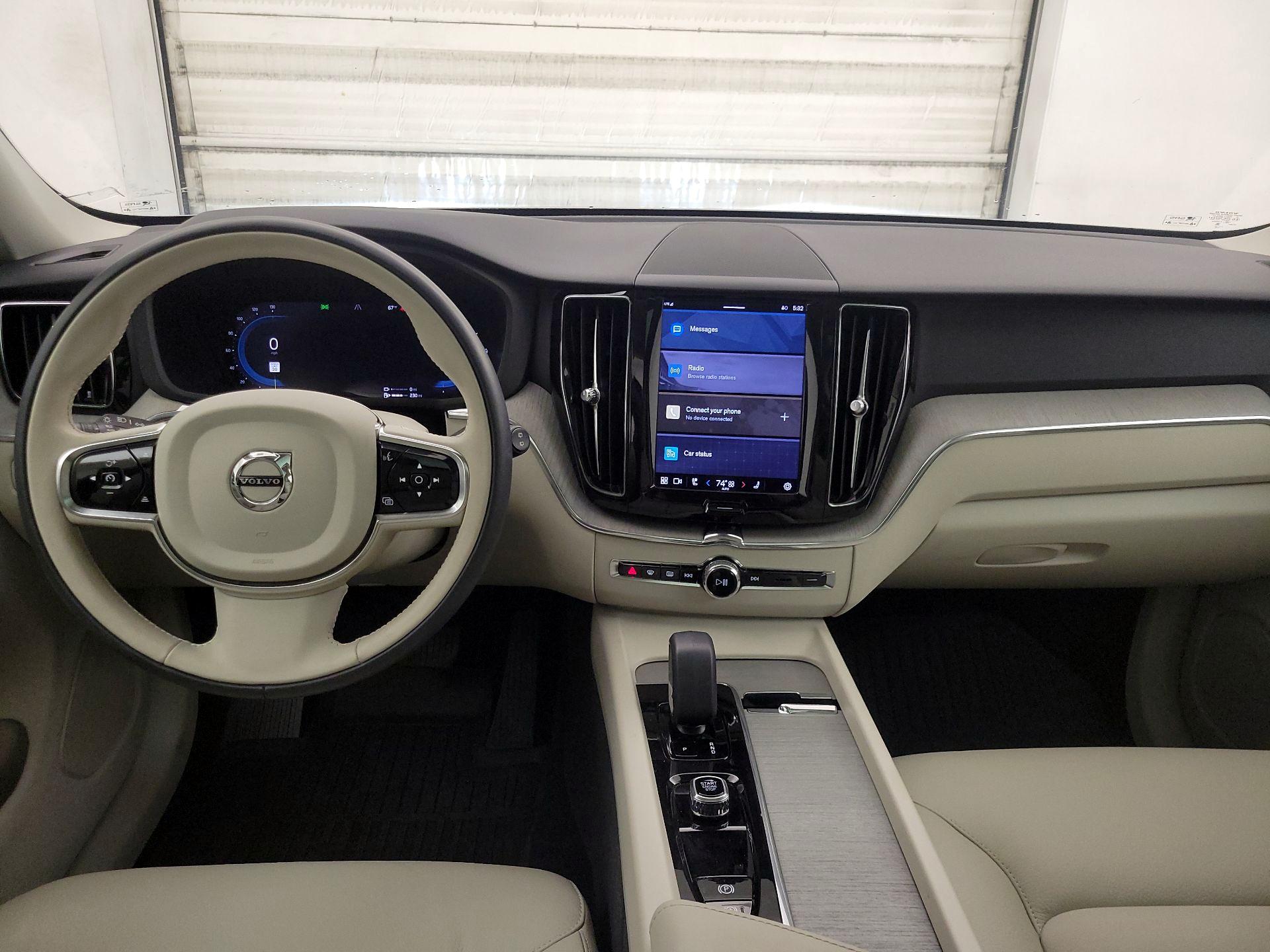 Thumbnail: 2024 Volvo XC60 - 9