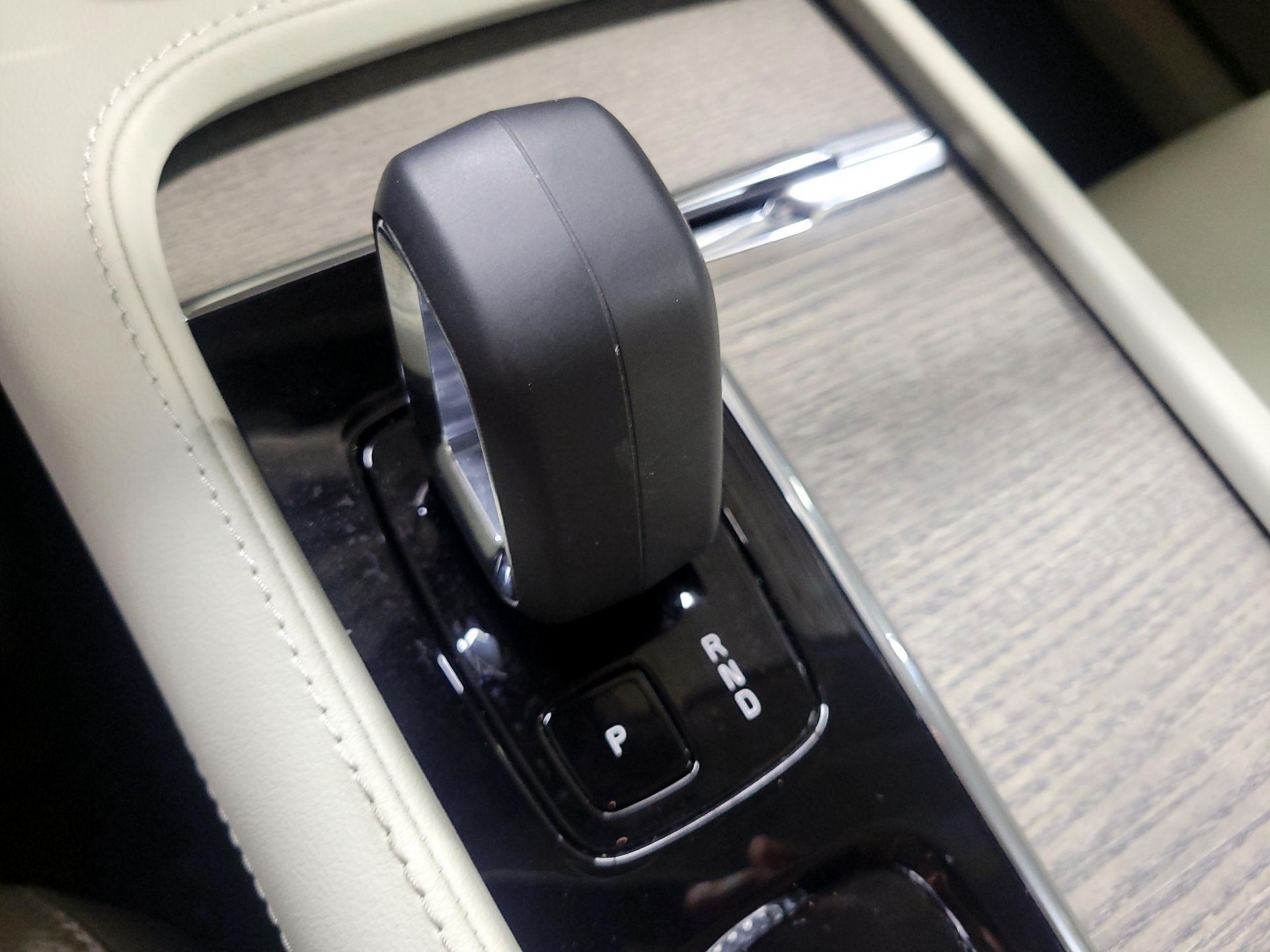 Thumbnail: 2024 Volvo XC90 - 18
