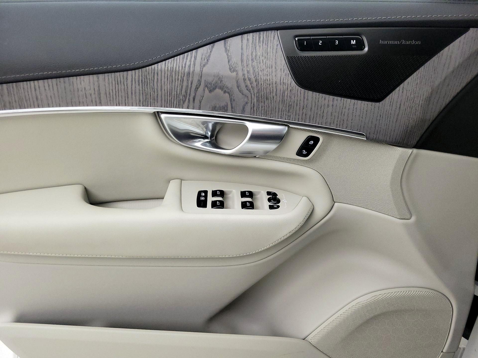 Thumbnail: 2024 Volvo XC90 - 12