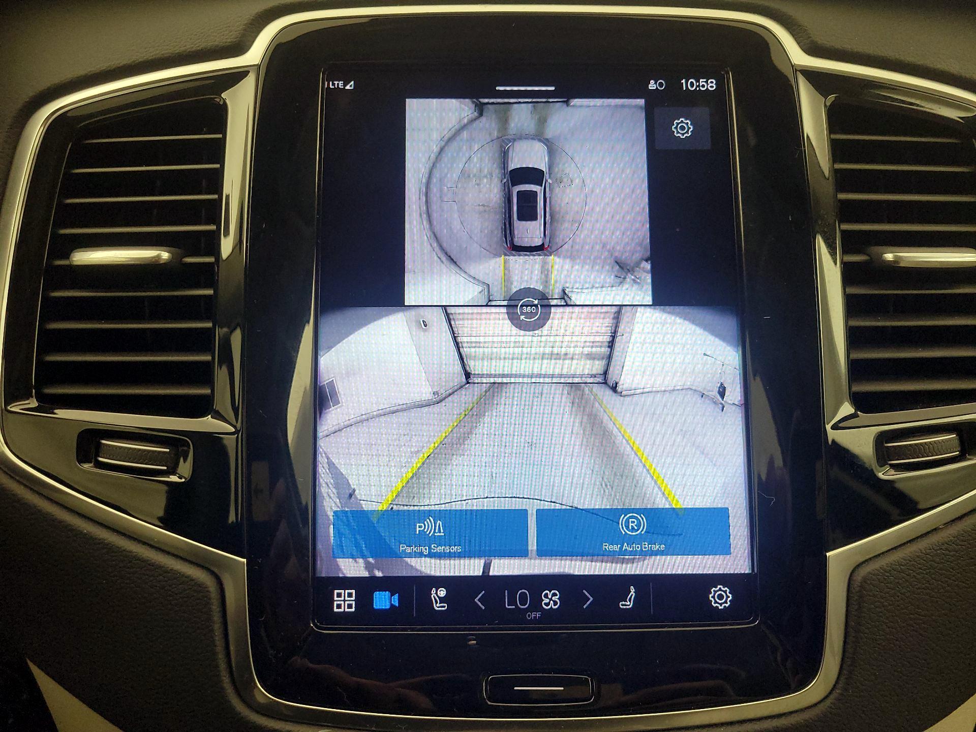 Thumbnail: 2024 Volvo XC90 - 15