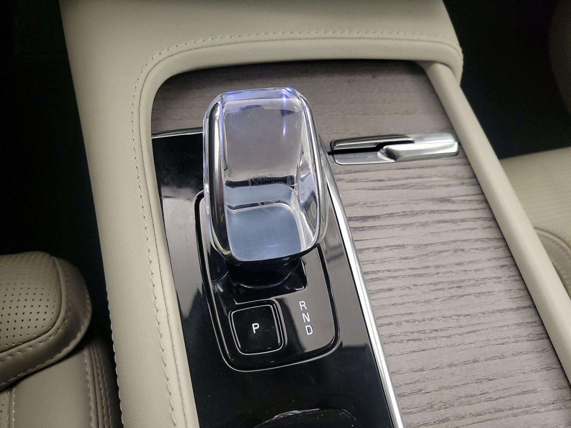 Thumbnail: 2024 Volvo XC90 - 18